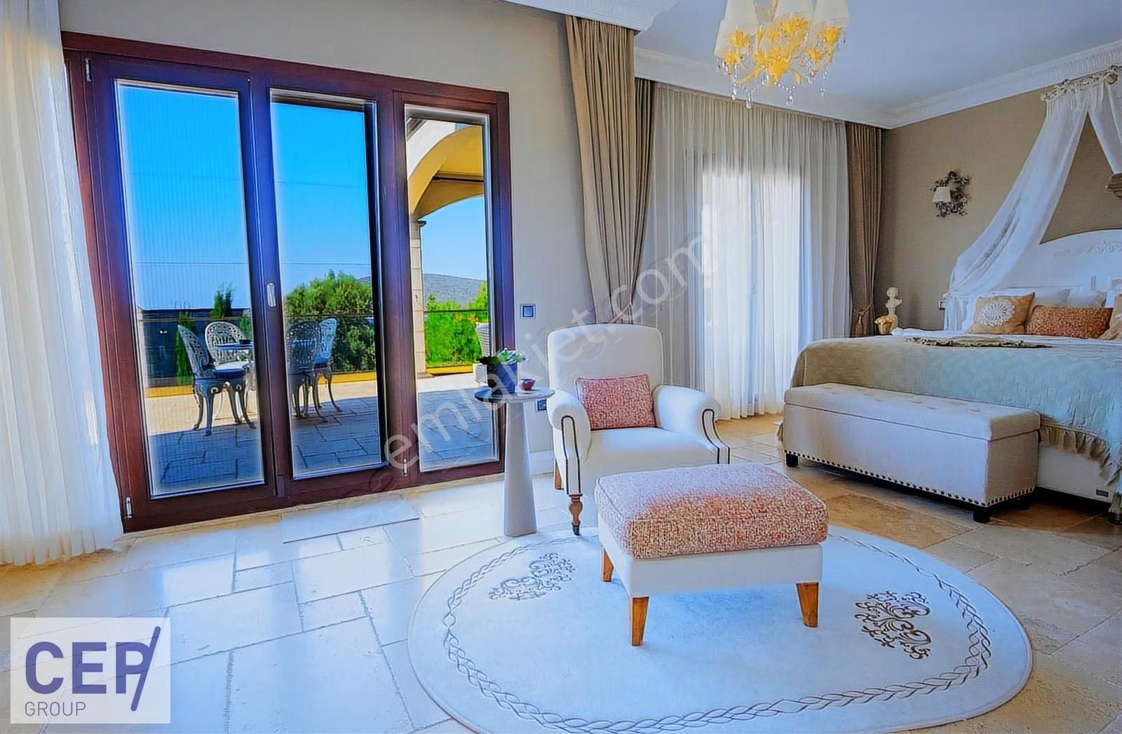 Türkbükü Hebil Koyunda Denize Sıfır Lüks Tripleks Villa - Görsel 30