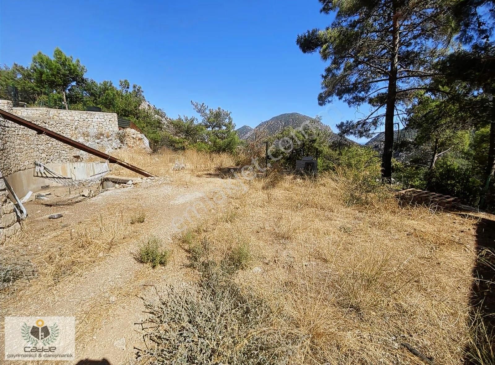 Konyaaltı'nın Değerli Bölgesi Gederlerde Satılık 787m2 Tarla