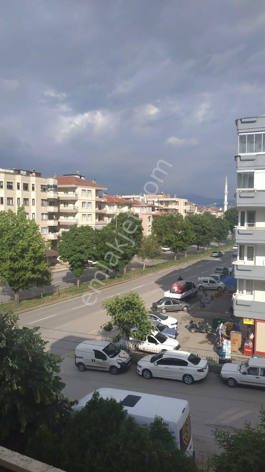İdenova Gayrimenkul'den Mudanya Merkezde 2+1 Satılık Daire