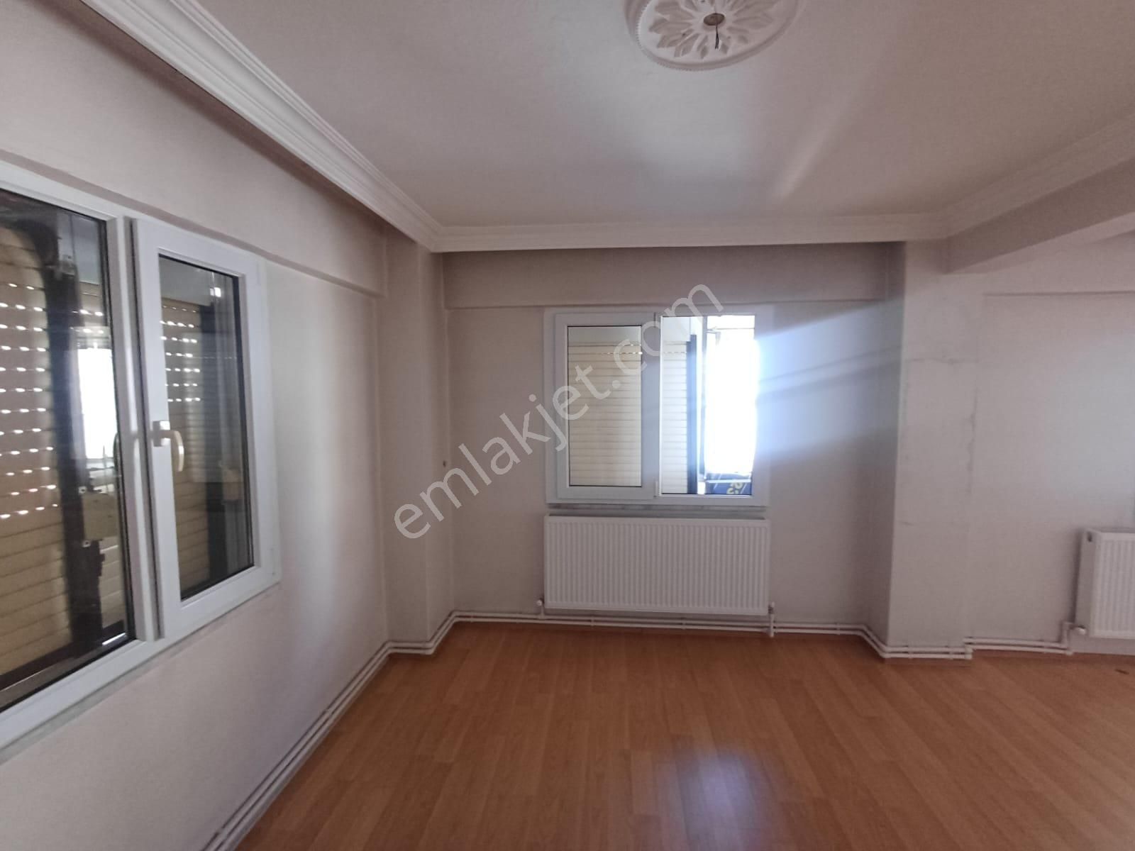 Merkezi Konumda Doğalgazlı 2+1 Daire - Görsel 14