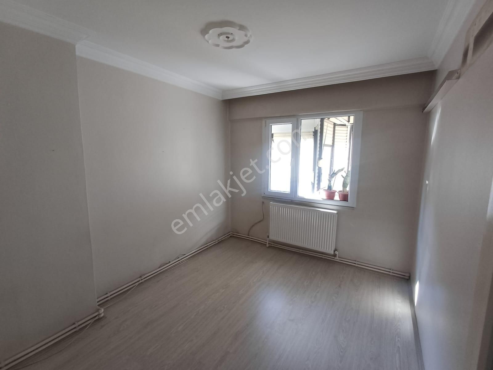 Merkezi Konumda Doğalgazlı 2+1 Daire - Görsel 11