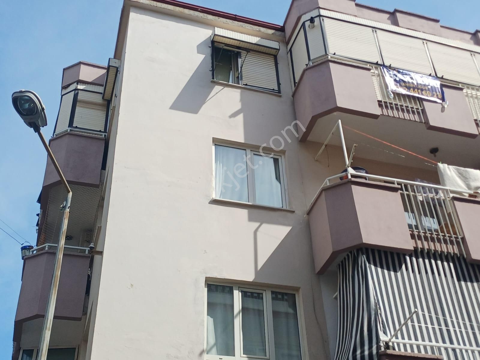 Merkezi Konumda Doğalgazlı 2+1 Daire - Görsel 2