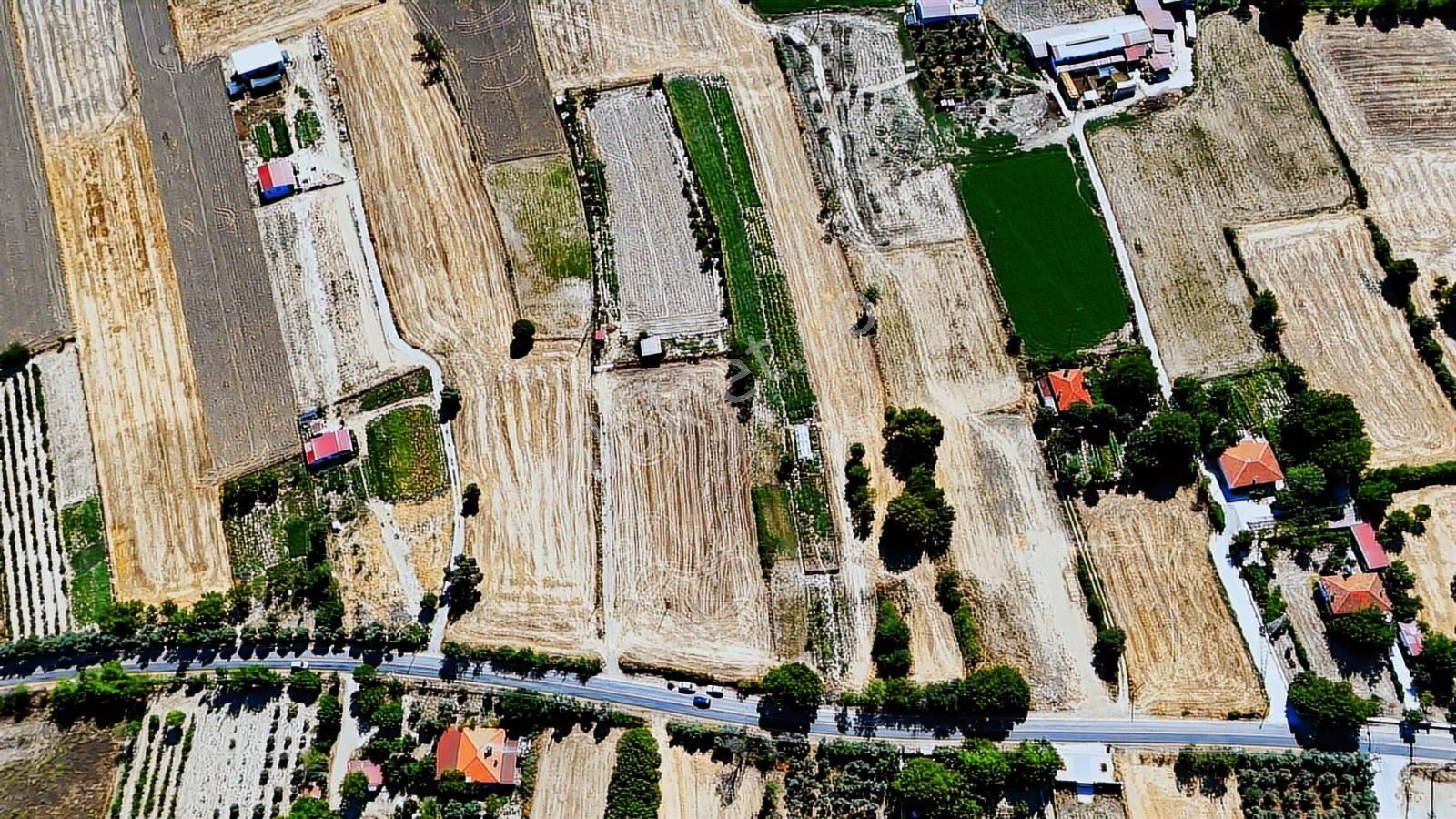 Cb Marina'dan Yeşilyurt'ta Yola Sıfır İmara Yakın "tarla" - Görsel 17
