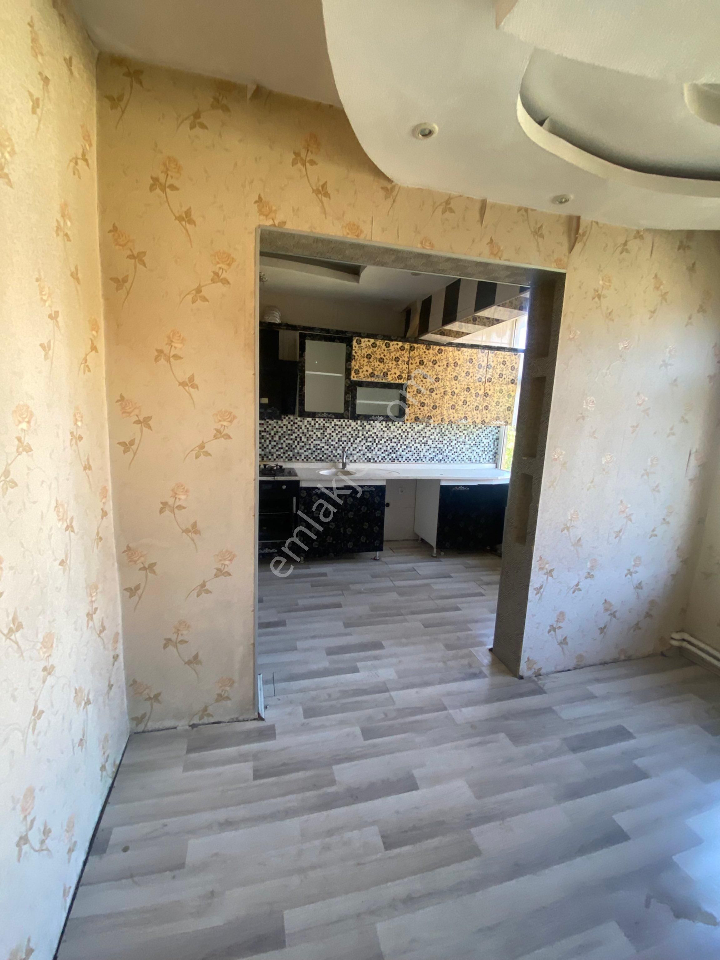 İstanbul Cd Sinde 15.000₺ Hazır Kiracılı Yatırımlık Yapılı Daire - Görsel 9