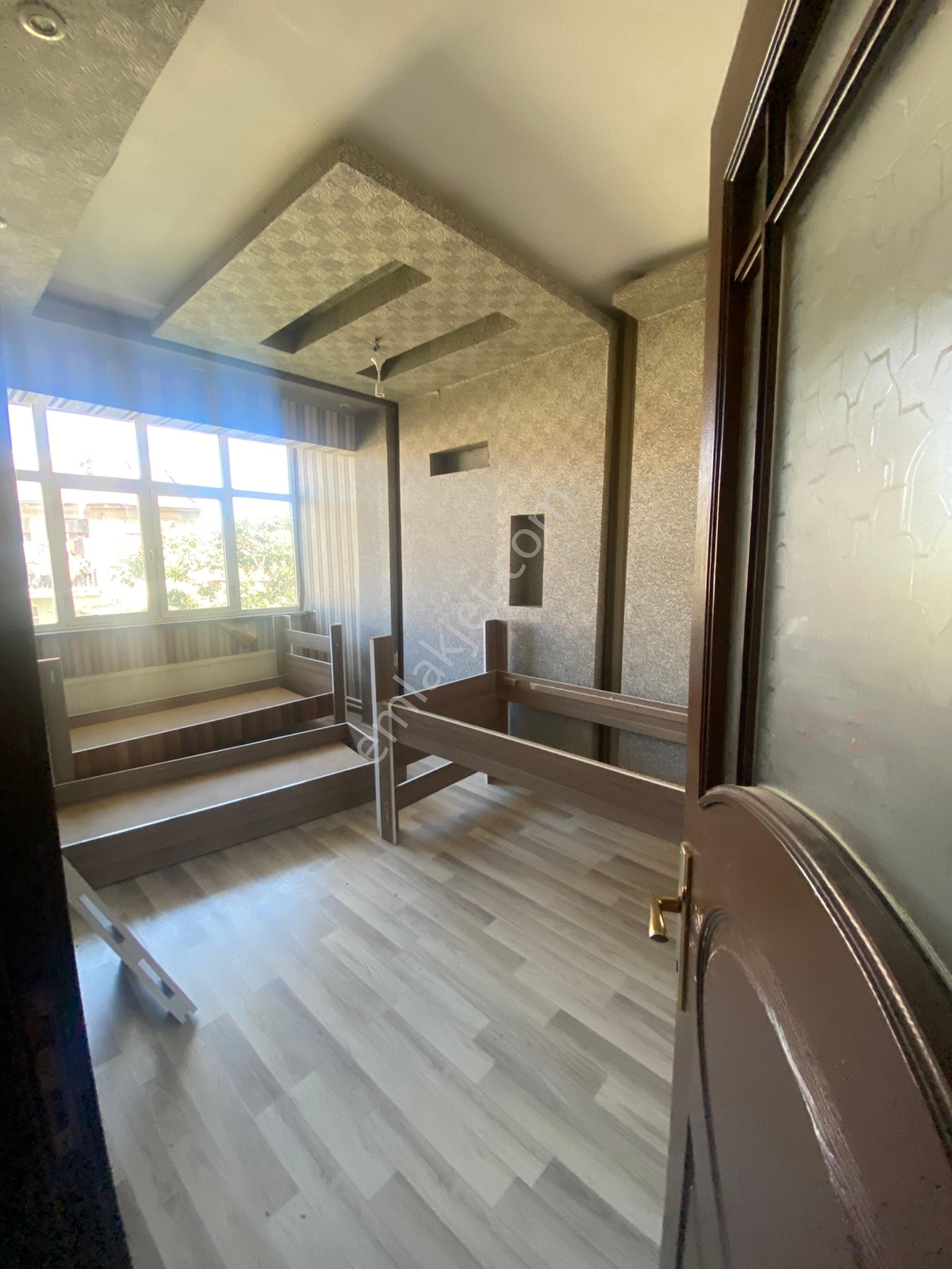 İstanbul Cd Sinde 15.000₺ Hazır Kiracılı Yatırımlık Yapılı Daire - Görsel 5