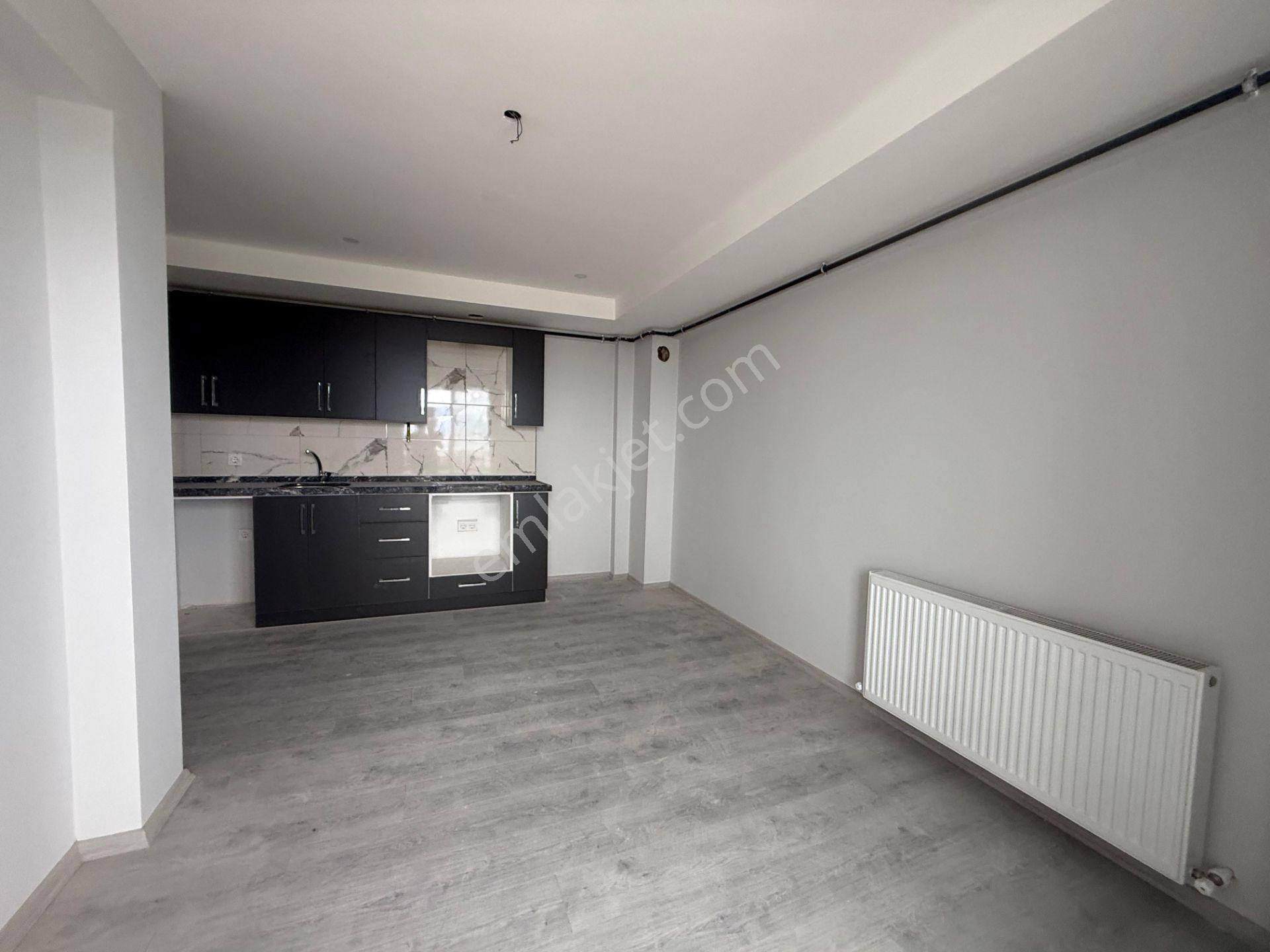 Canik Hasköy Caddeye Cephe Deniz Manzaralı 2+1 - Görsel 13