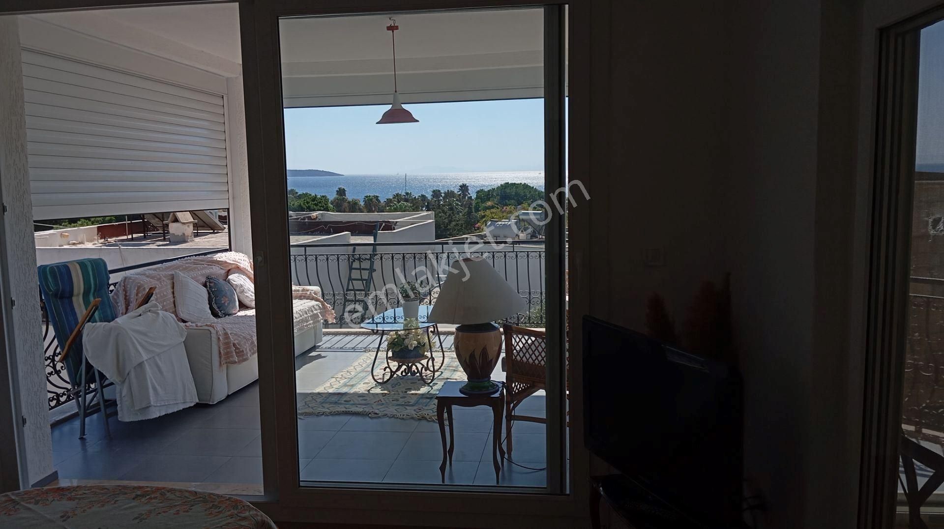 Bodrum Yahşi Satılık Müstakil Panoramik Deniz Manzaralı Ve Özel Plajlı 4+2 Açık Mutfak Dubleks Ev - Görsel 17