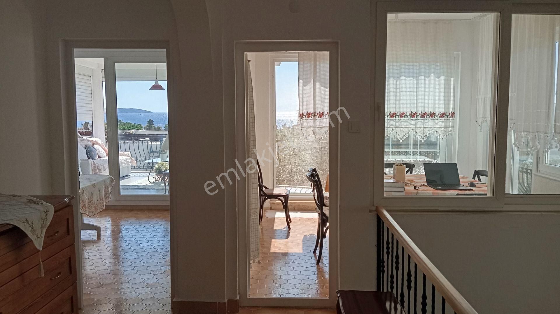 Bodrum Yahşi Satılık Müstakil Panoramik Deniz Manzaralı Ve Özel Plajlı 4+2 Açık Mutfak Dubleks Ev - Görsel 27