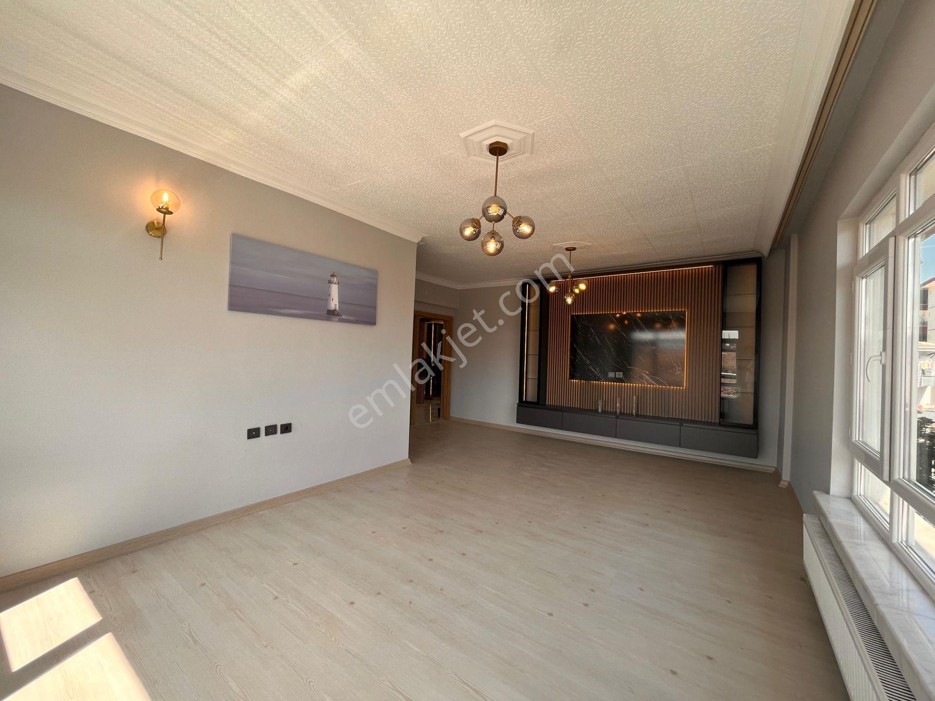 Ankara Kazanç'tan Andiçende Ultra Lüks Yapılı Site İçerisinde Satılık Salon Bağımsız 3+1 Daire - Görsel 19