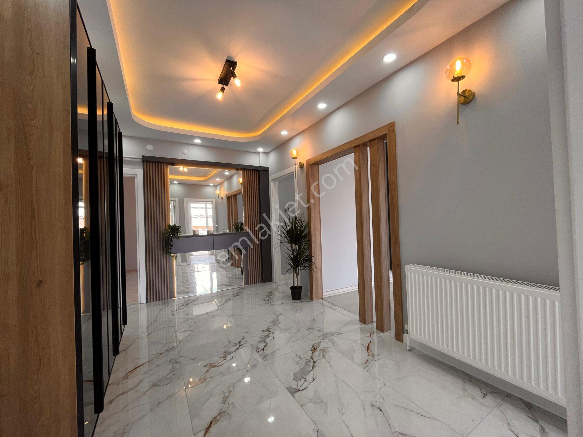 Ankara Kazanç'tan Andiçende Ultra Lüks Yapılı Site İçerisinde Satılık Salon Bağımsız 3+1 Daire - Görsel 12
