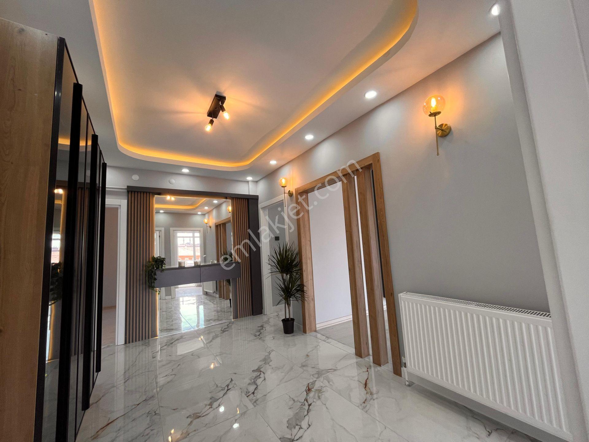 Ankara Kazanç'tan Andiçende Ultra Lüks Yapılı Site İçerisinde Satılık Salon Bağımsız 3+1 Daire - Görsel 11