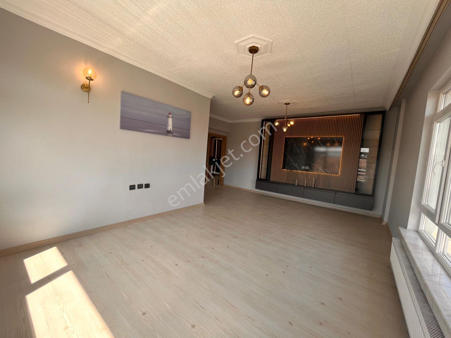 Ankara Kazanç'tan Andiçende Ultra Lüks Yapılı Site İçerisinde Satılık Salon Bağımsız 3+1 Daire - Görsel 20