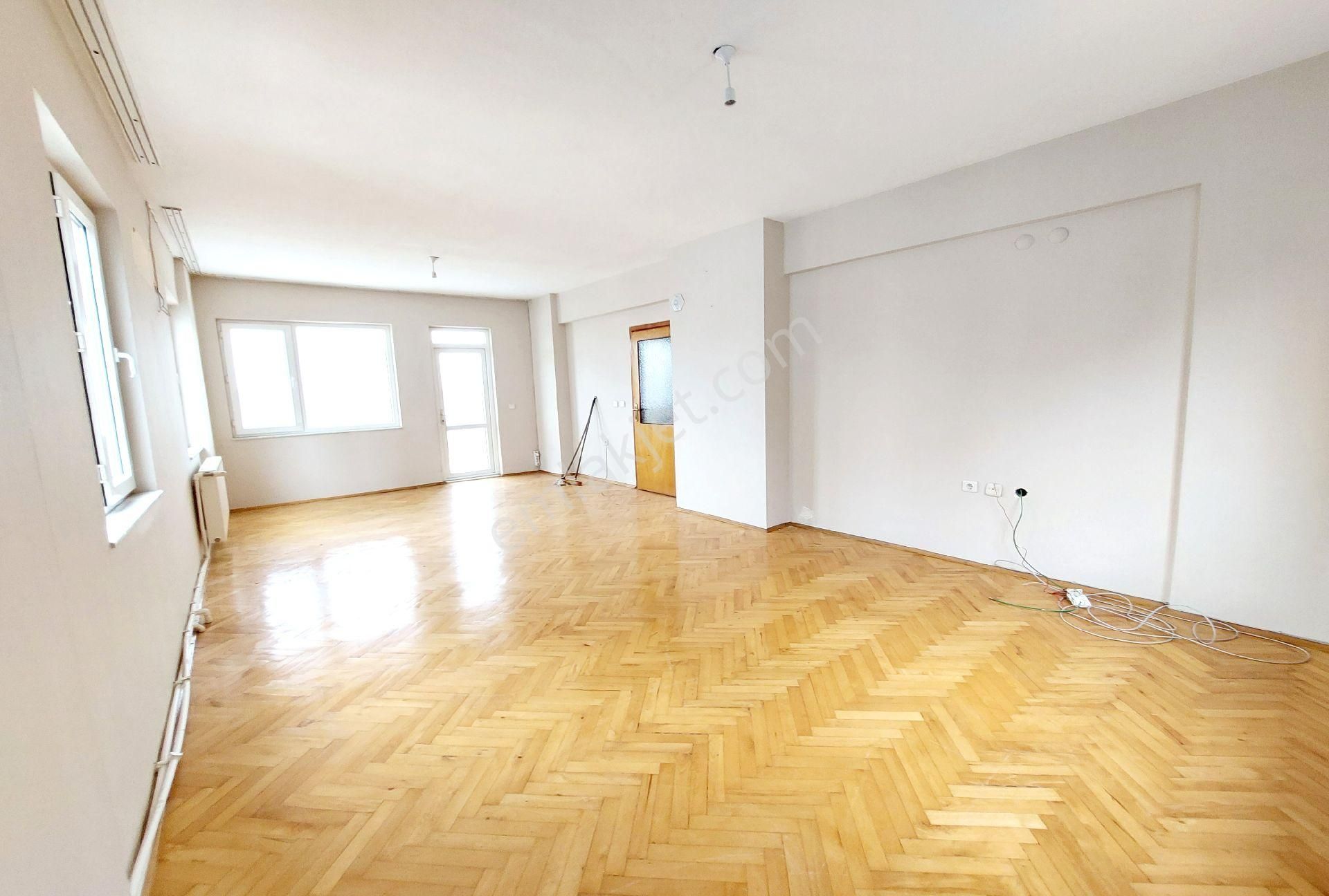 Konyaaltı Atatürk Bulvarıda Ofis Ve Muayenehane'ye Uygun Daire - Görsel 14