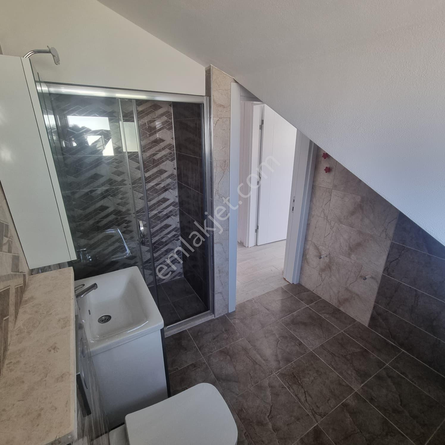 Rota'dan Şehir Merkezinde Sıfır Yapı 120m² Acil Satılık 2+1 Dubleks Daire - Görsel 3