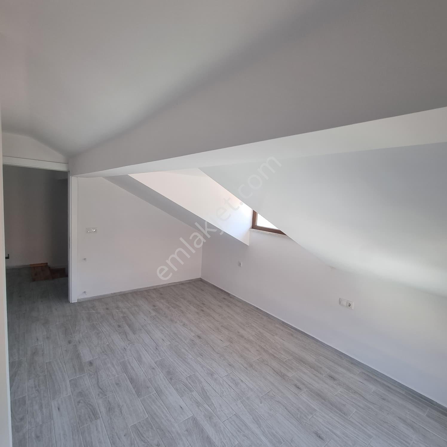 Rota'dan Şehir Merkezinde Sıfır Yapı 120m² Acil Satılık 2+1 Dubleks Daire - Görsel 7