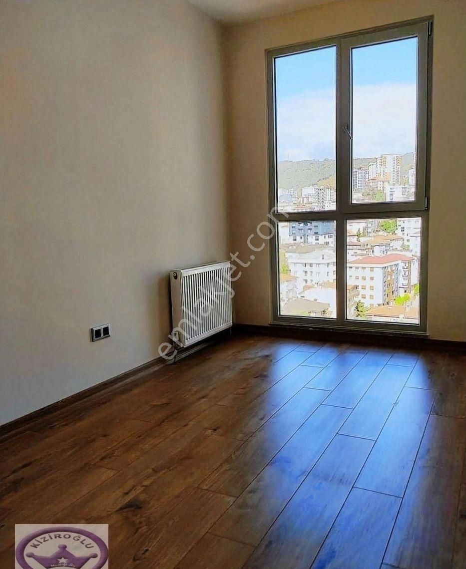 İskanlı Kartal Grand Tower Aile Sitesinde Kapalı&açık Havuzlu - Görsel 22