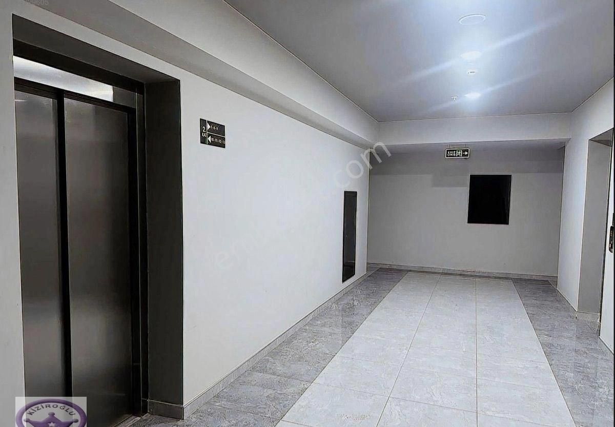 İskanlı Kartal Grand Tower Aile Sitesinde Kapalı&açık Havuzlu - Görsel 15