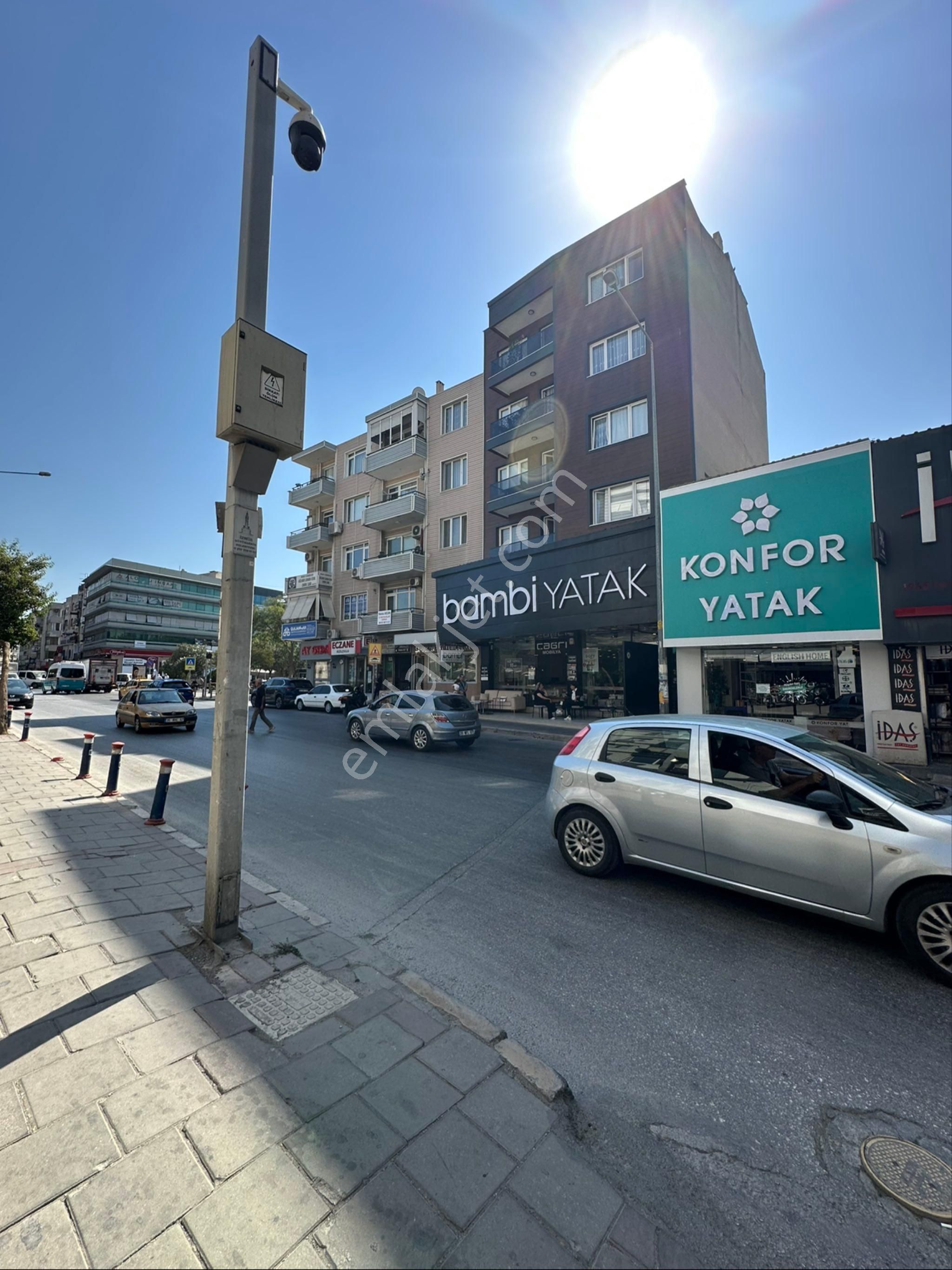 İzmir Buca Hürriyet Mah. Kiralık Dükkan - Görsel 26