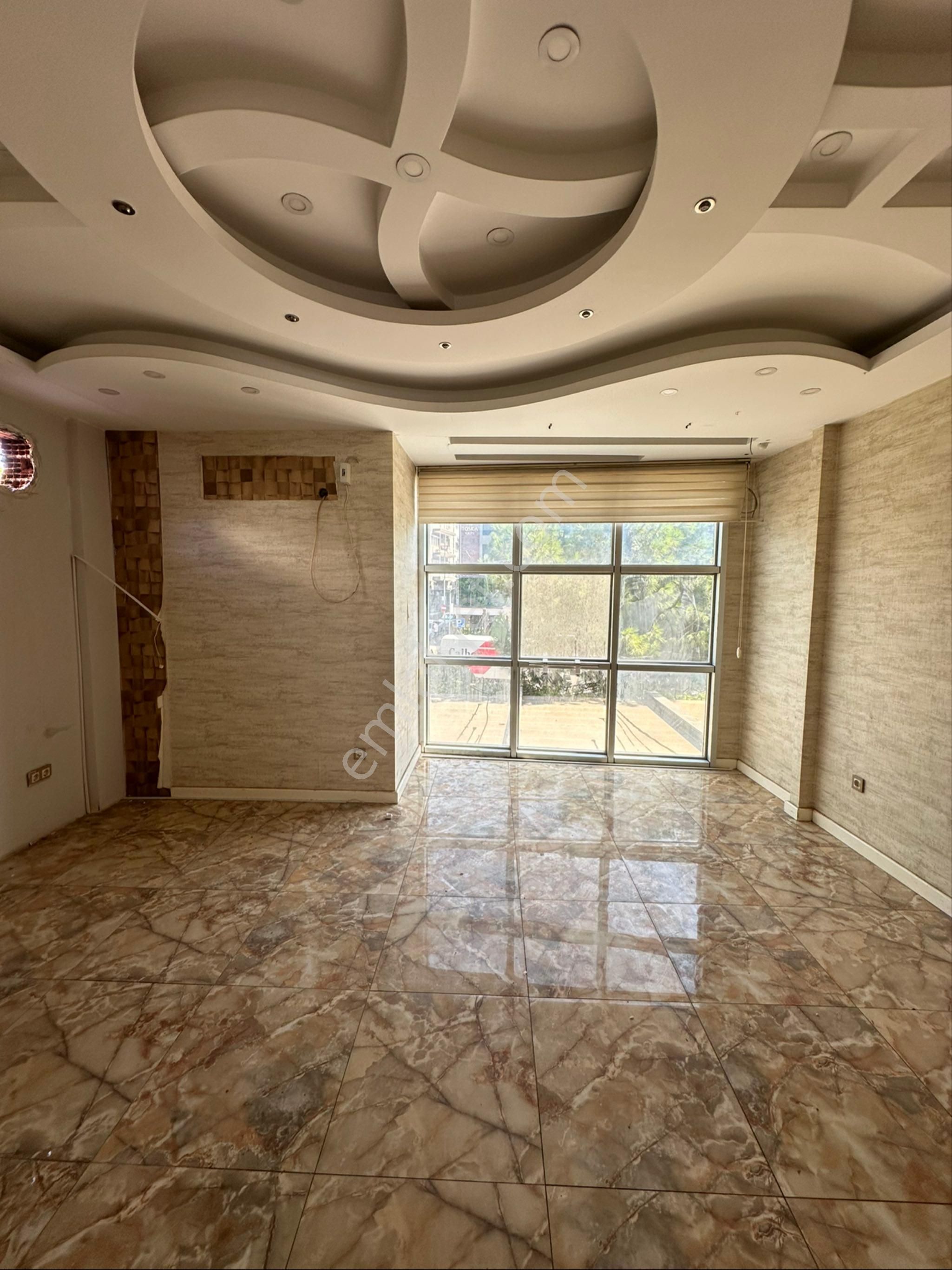 İzmir Buca Hürriyet Mah. Kiralık Dükkan - Görsel 22