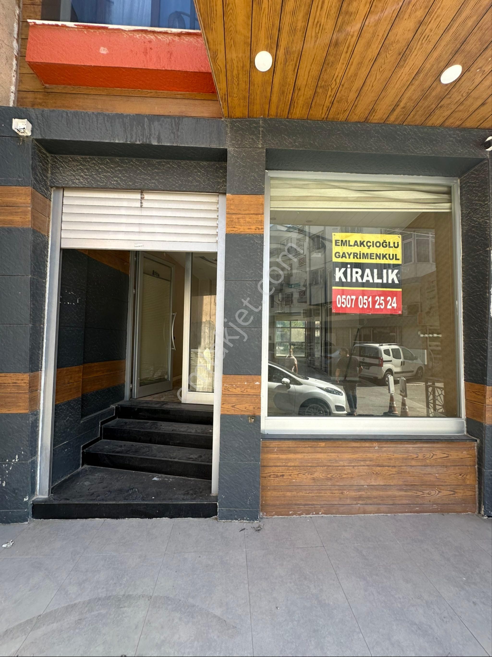 İzmir Buca Hürriyet Mah. Kiralık Dükkan