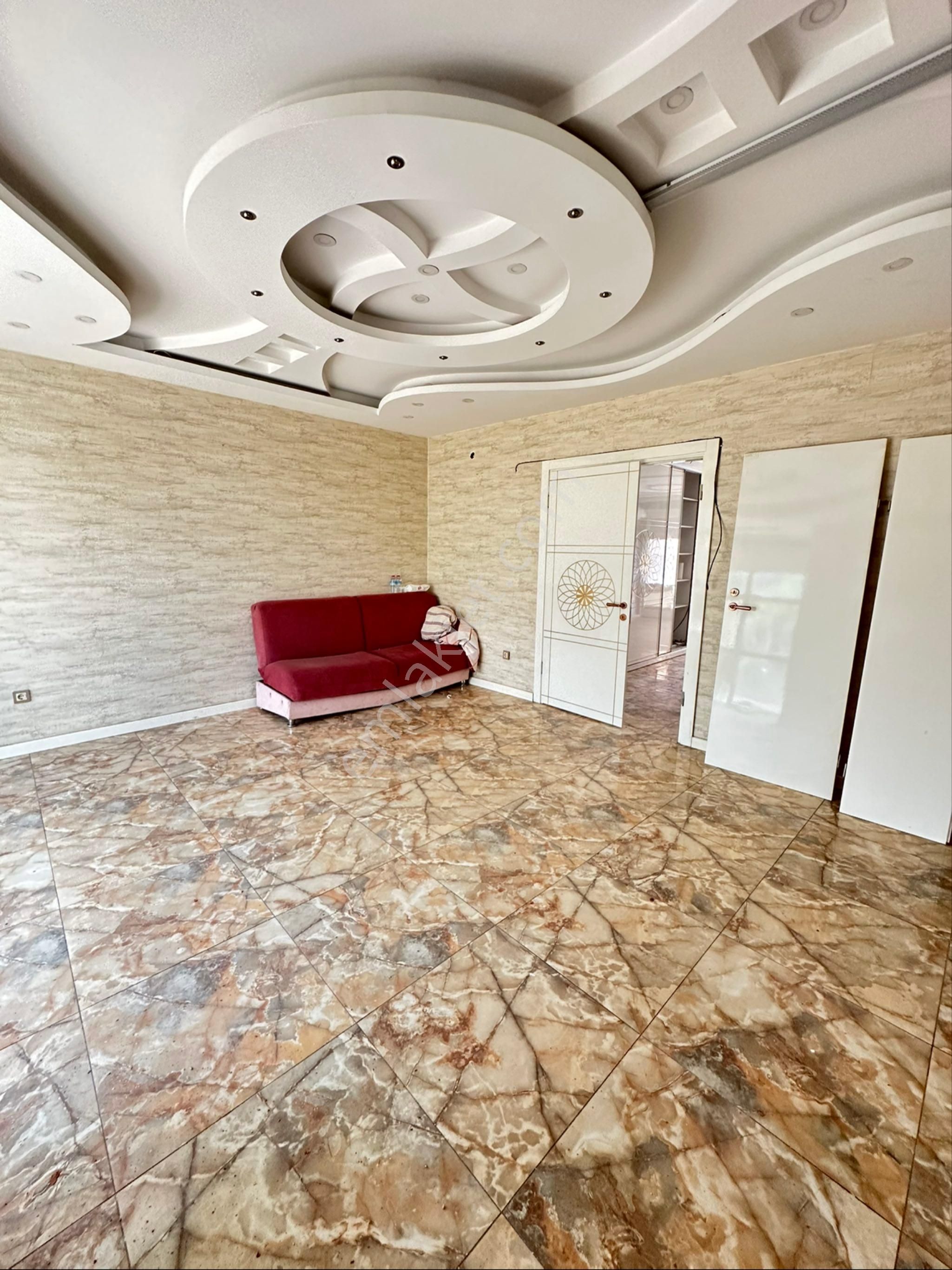 İzmir Buca Hürriyet Mah. Kiralık Dükkan - Görsel 19