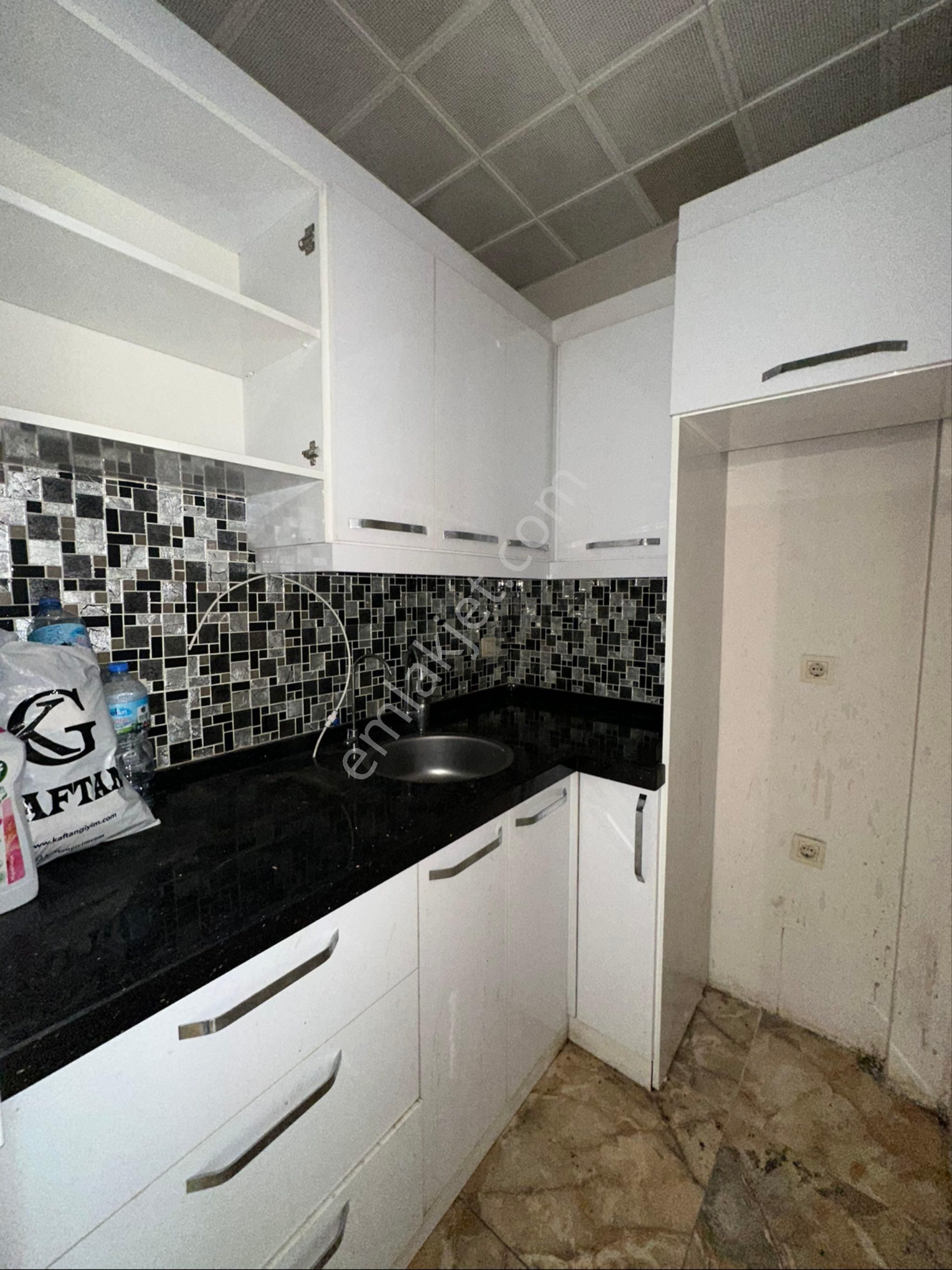 İzmir Buca Hürriyet Mah. Kiralık Dükkan - Görsel 15