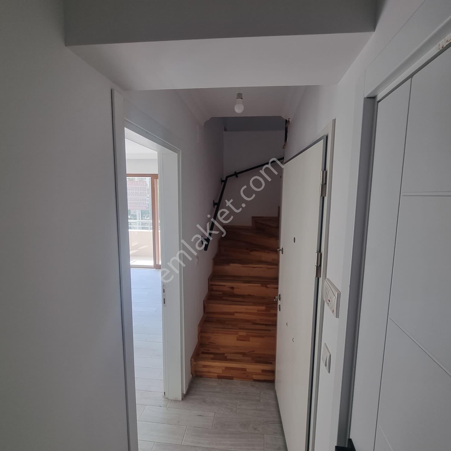 Rota'dan Şehir Merkezinde Sıfır Yapı 120m² Acil Satılık 2+1 Dubleks Daire - Görsel 11
