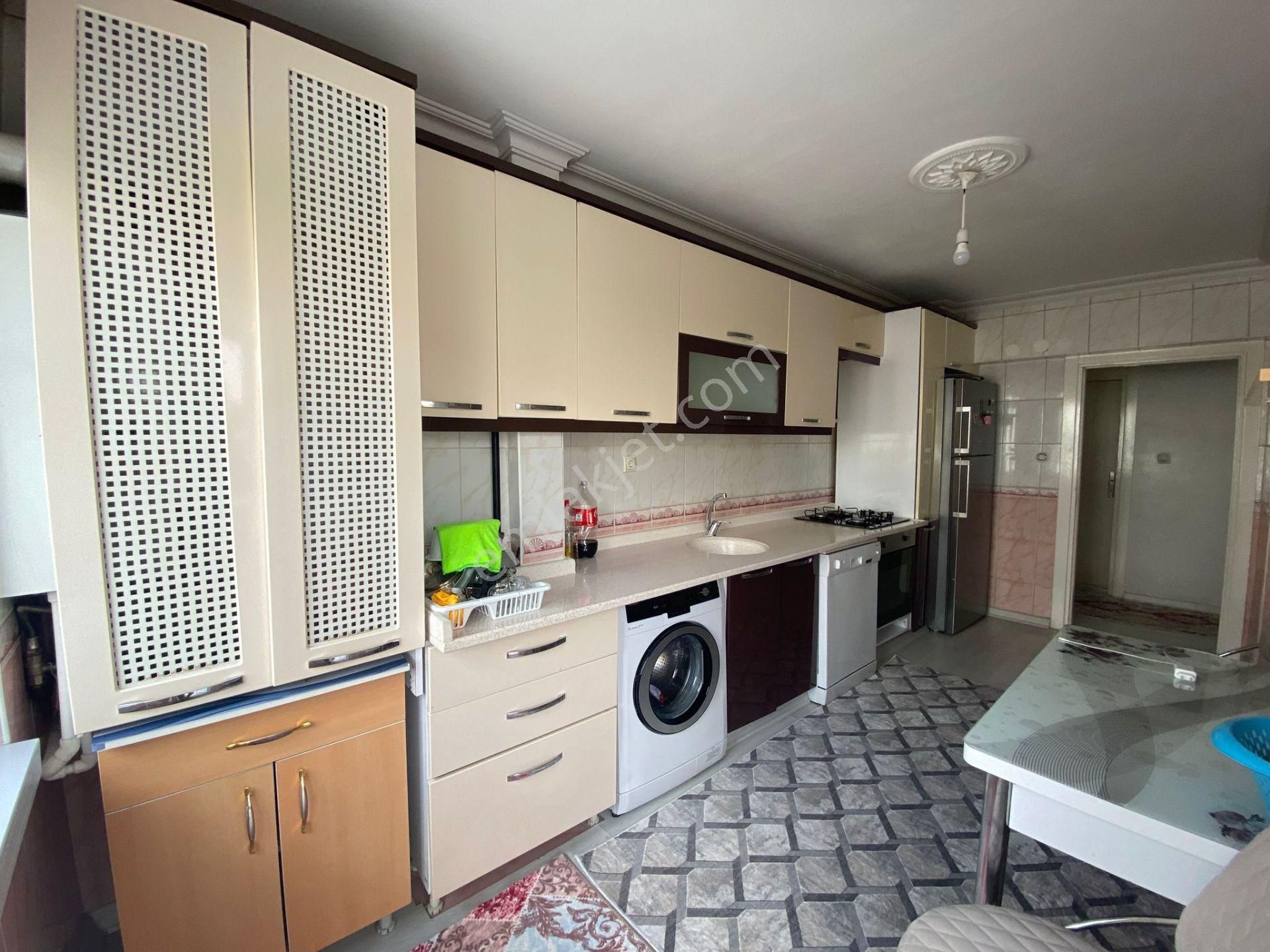 Pınarbaşı Mh 3+1 Ara Katta Asansörlü Cadde Üzerinde Daire - Görsel 4
