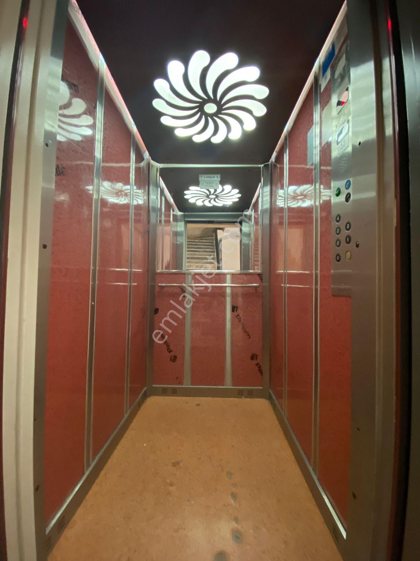 Pınarbaşı Mh 3+1 Ara Katta Asansörlü Cadde Üzerinde Daire - Görsel 35