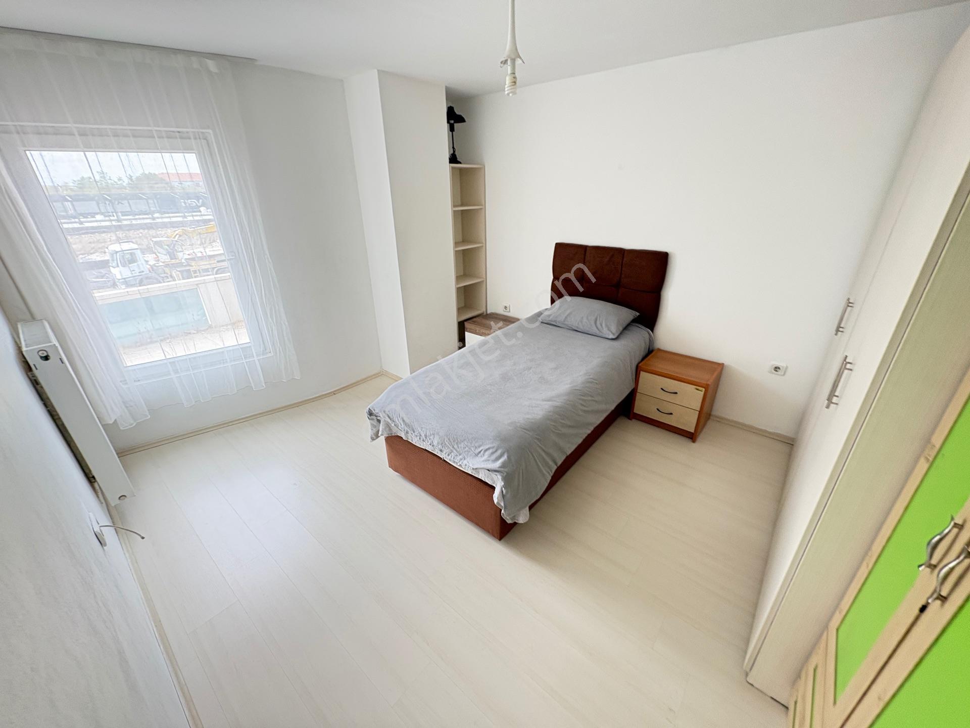 Marmara'dan İstasyon Mahallesi 1+1 Eşyalı Daire - Görsel 11