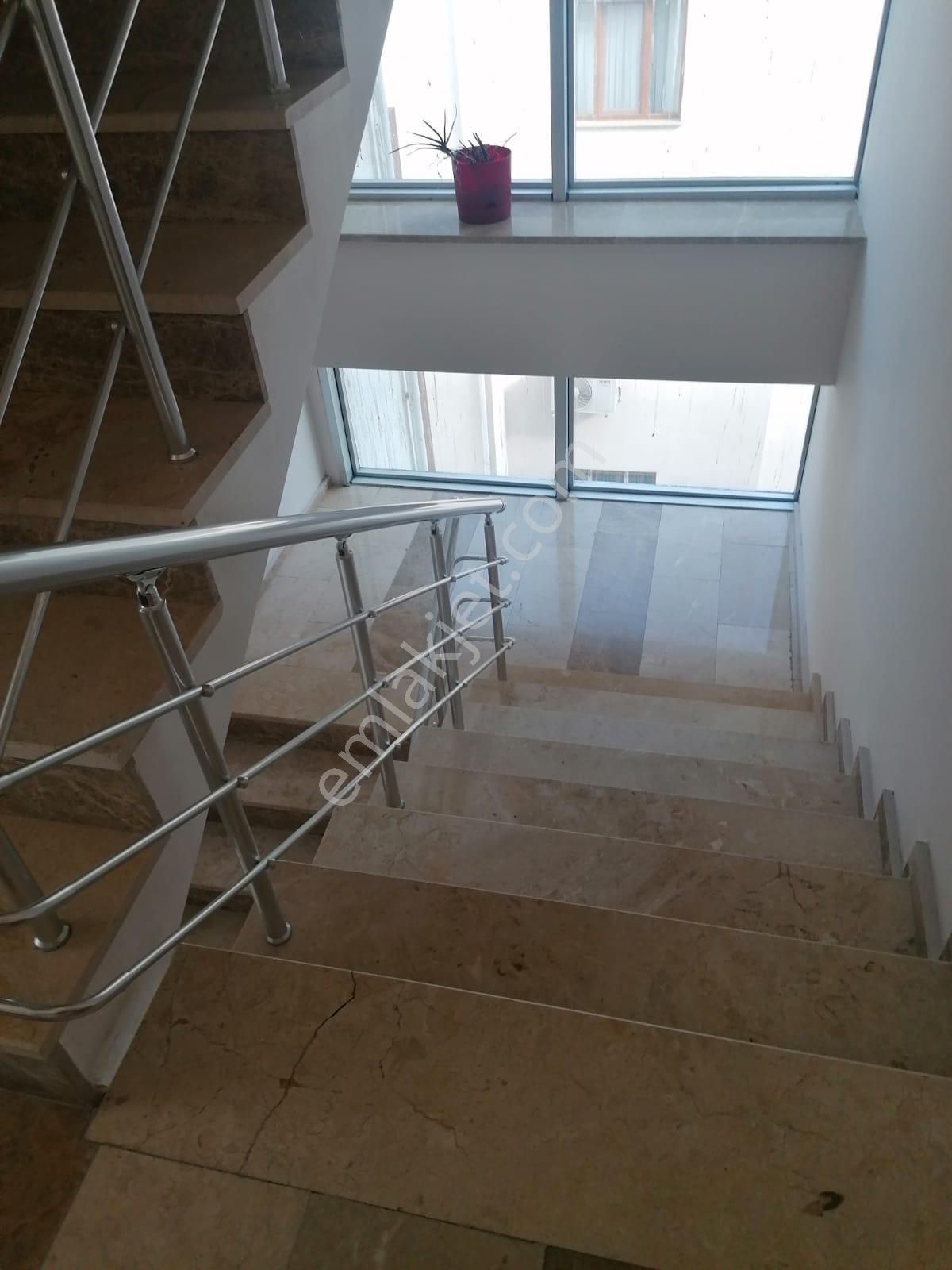 Ekşioğlu'ndan Tekirdağ Süleymanpaşa Hürriyet Mah. Full 1+1 Eşyalı Acil Suit Daire - Görsel 3