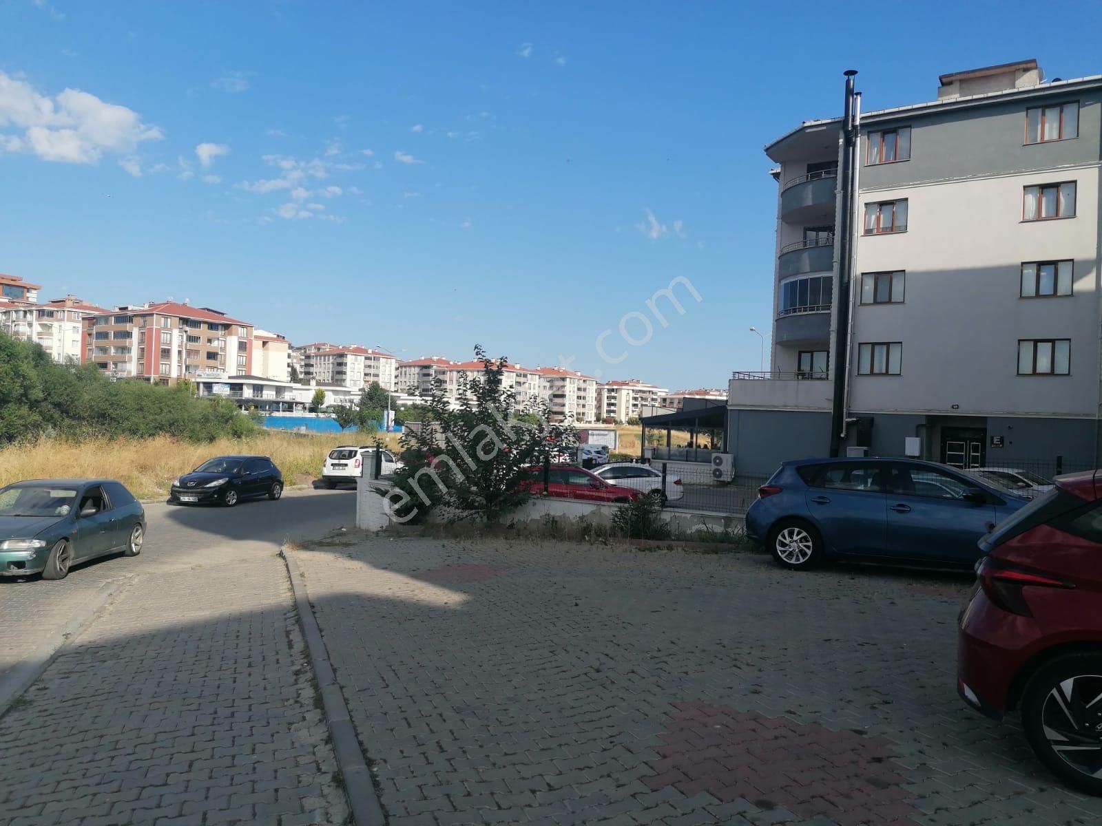 Ekşioğlu'ndan Tekirdağ Süleymanpaşa Hürriyet Mah. Full 1+1 Eşyalı Acil Suit Daire - Görsel 15