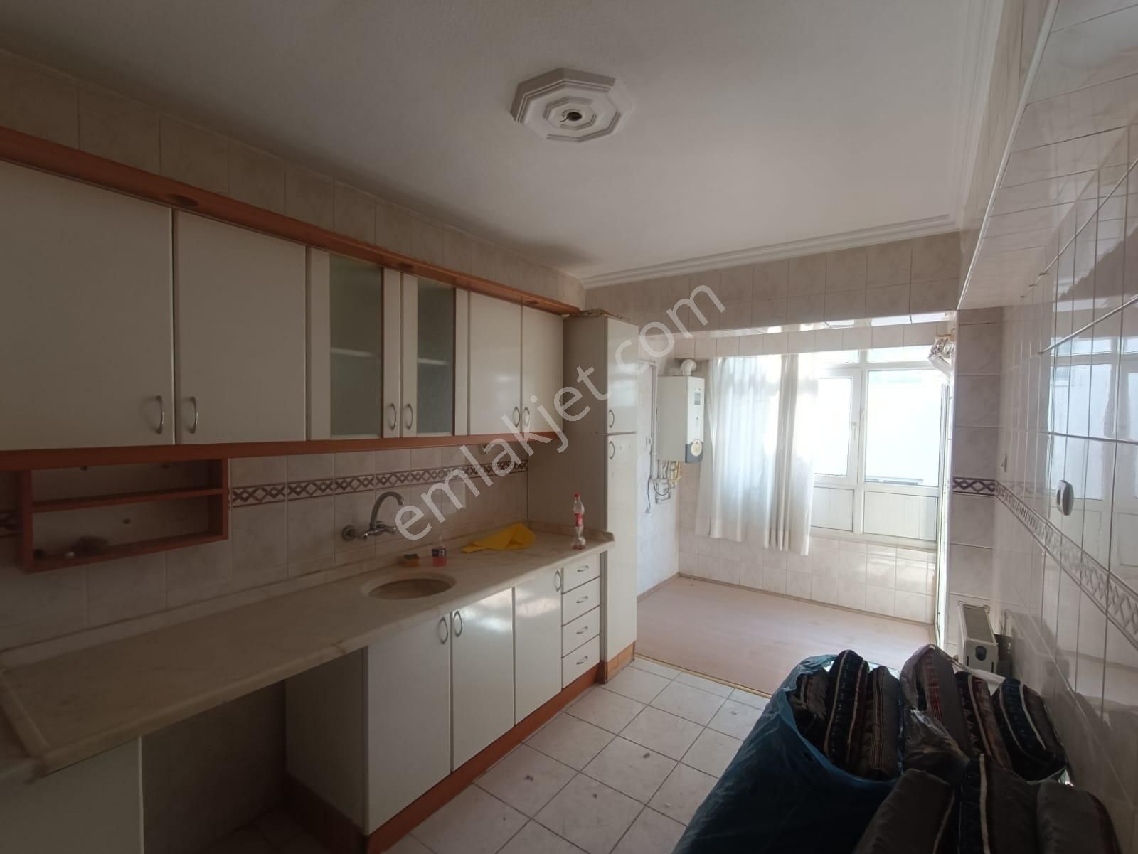 Mç Emlak'tan Selçuklu Mah'sınde 5+1 Satılık Daire