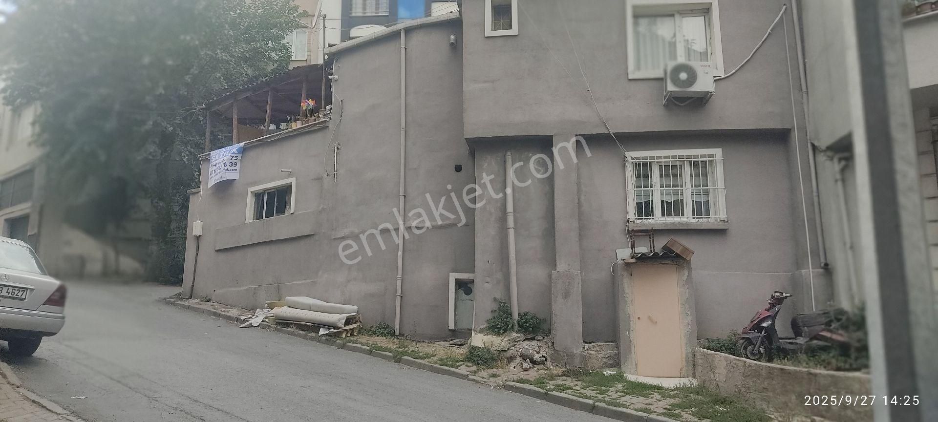 Gaziosmanpaşa Da Satılık İki Katlı Müstakil Ev - Görsel 3