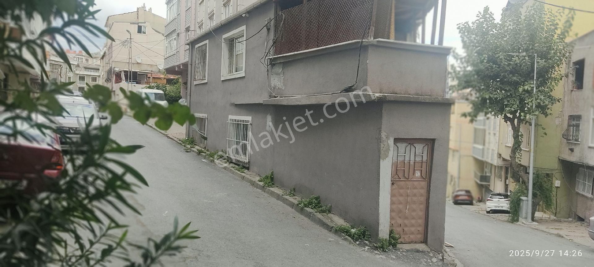 Gaziosmanpaşa Da Satılık İki Katlı Müstakil Ev - Görsel 2