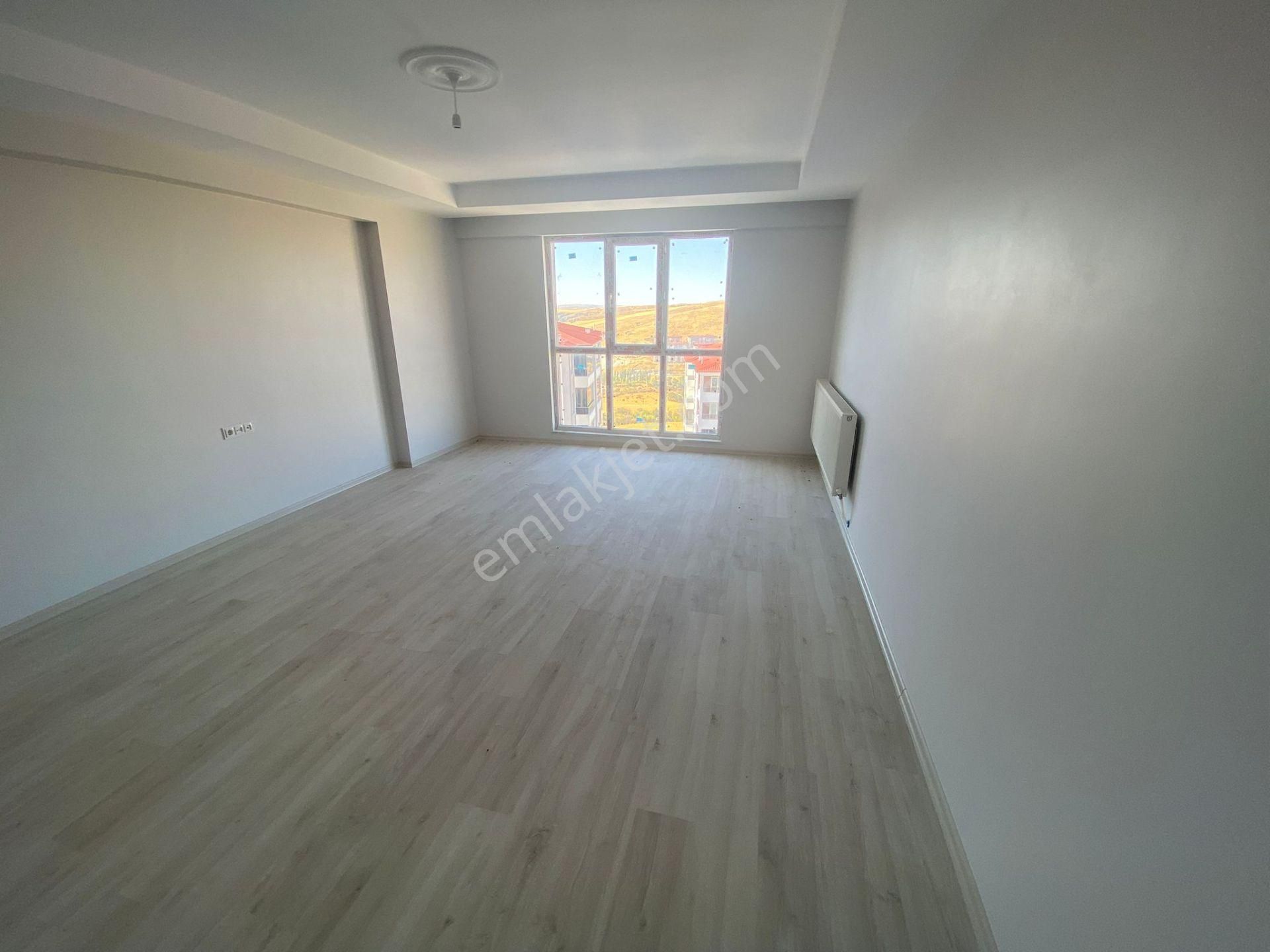 **üniversite Yolunda 3+1 Site İçerisinde Sıfır Satılık Daire** - Görsel 8