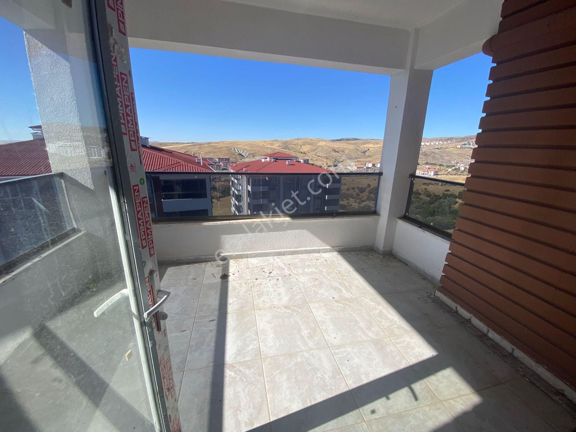 **üniversite Yolunda 3+1 Site İçerisinde Sıfır Satılık Daire** - Görsel 28
