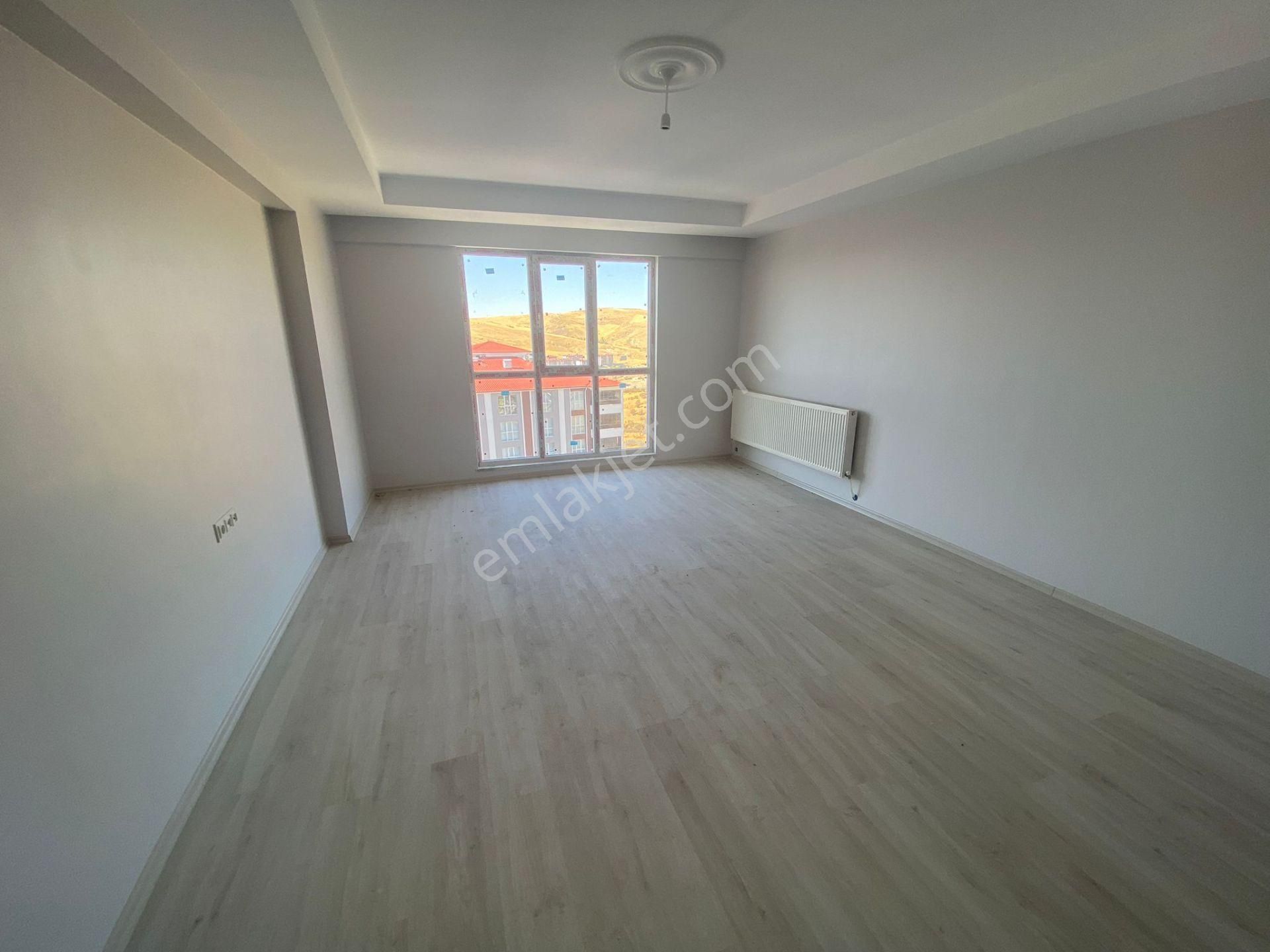 **üniversite Yolunda 3+1 Site İçerisinde Sıfır Satılık Daire** - Görsel 16