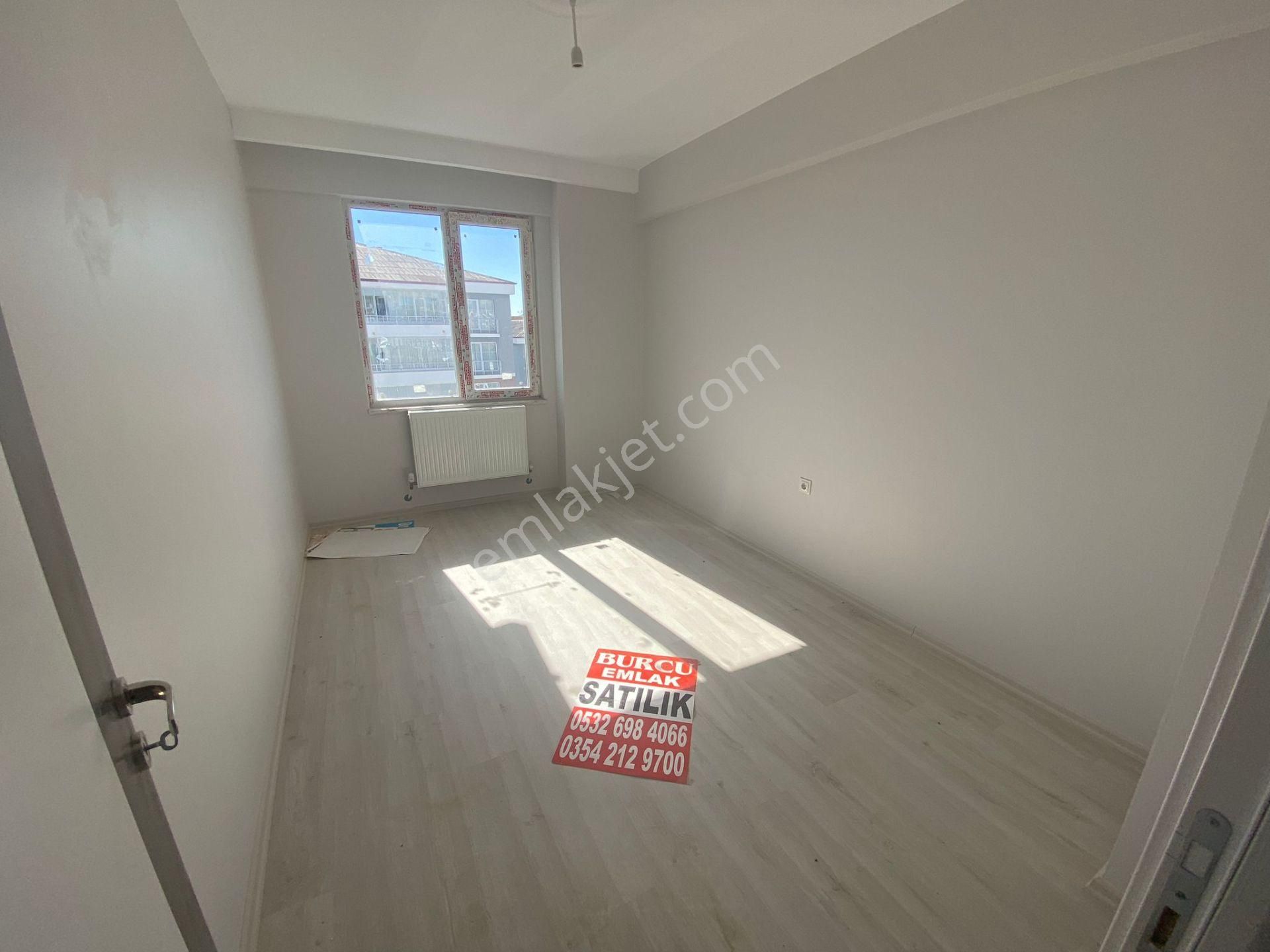 **üniversite Yolunda 3+1 Site İçerisinde Sıfır Satılık Daire** - Görsel 9