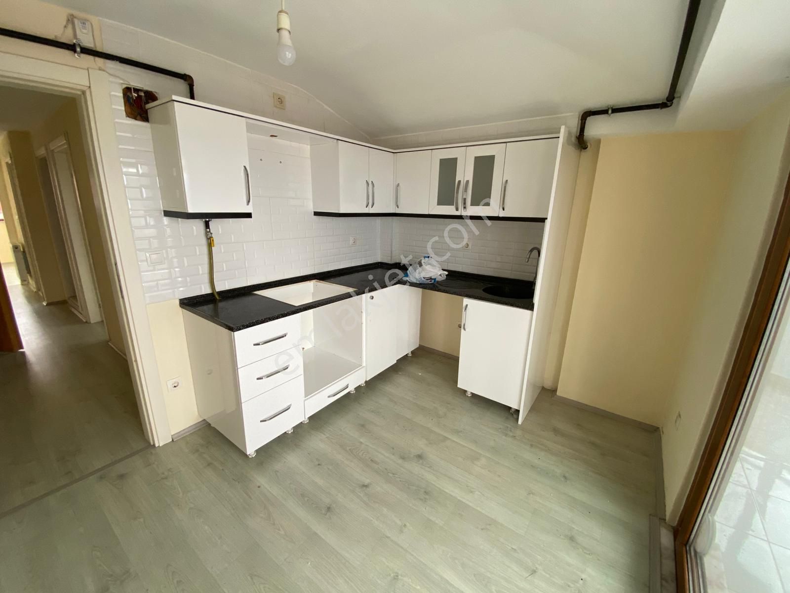 Trabzon Pelitli'de 3+1 Kiralık Daire - Görsel 3