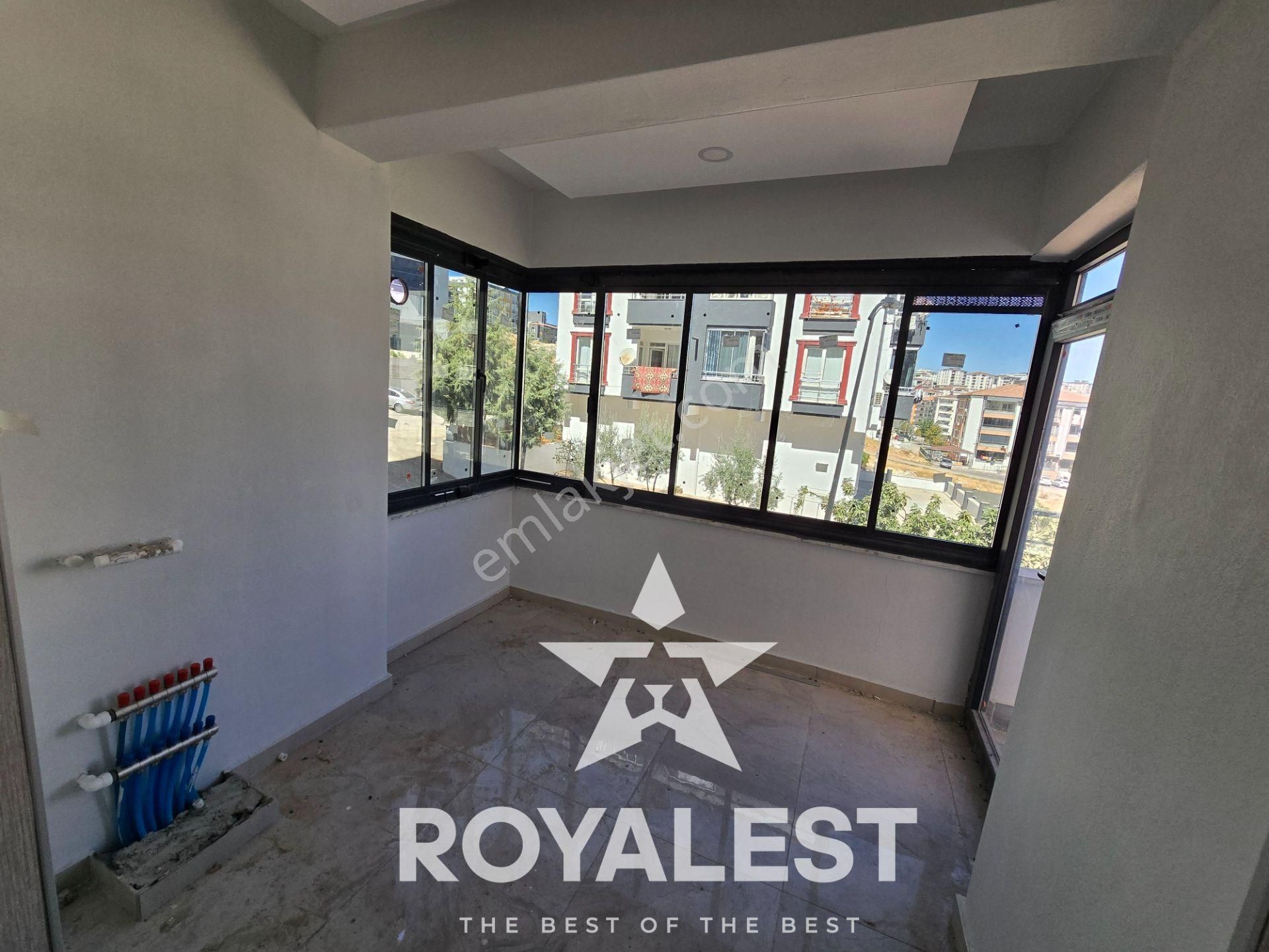 Royalest'ten Ultra Lüks Yerden Isıtmalı Çift Balkonlu 2,5+1 - Görsel 12