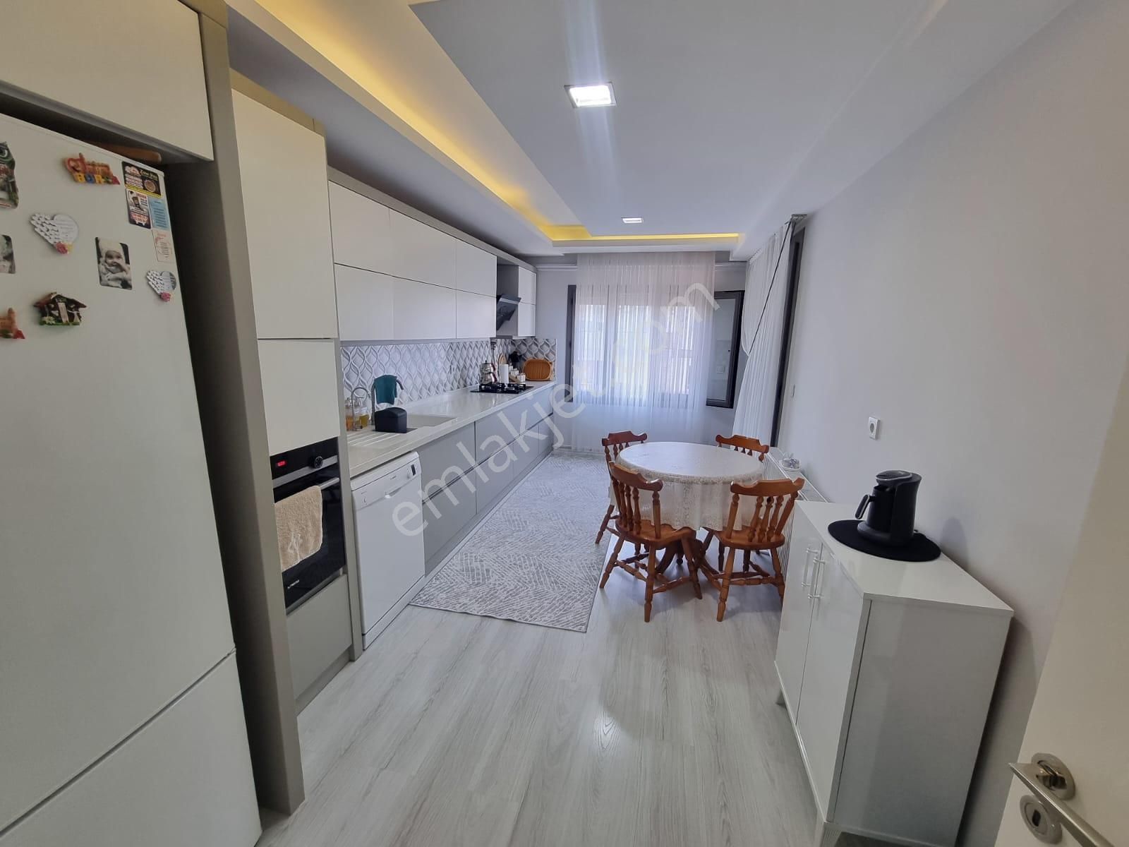 Eşiyok Tan Ertuğrul Mh. Lüks 3+1 Satılık Daire