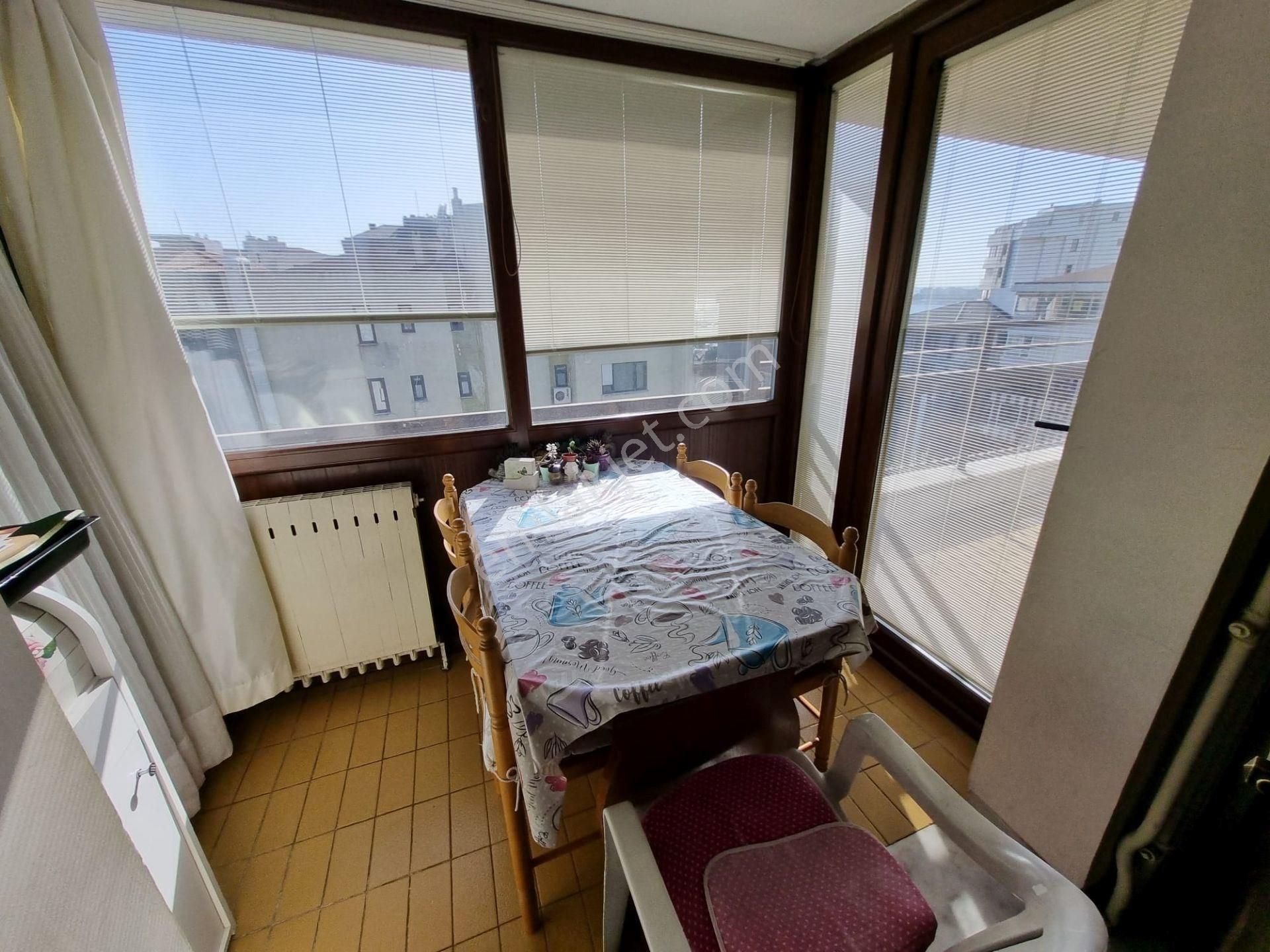 Fenerbahçe Prestijli Binalarından Katta Tek Deniz Manzaralı - Görsel 14