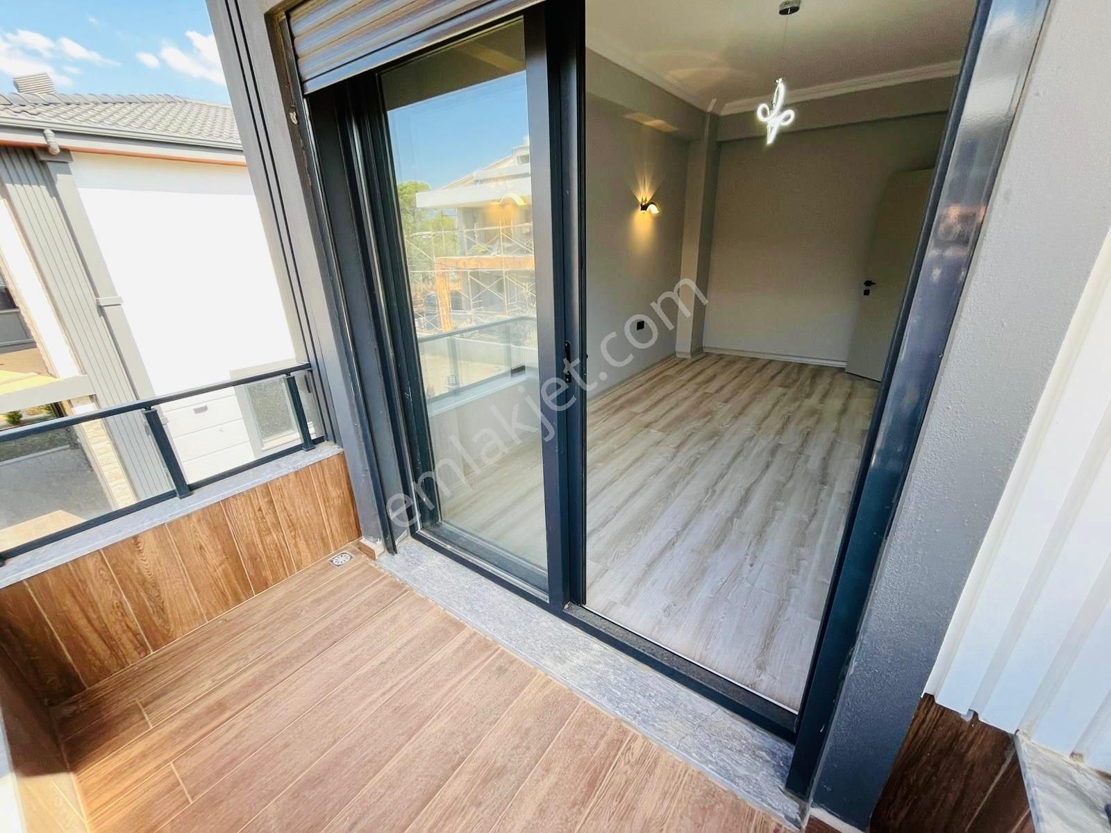 Parstan Gürede Yerden Isıtmalı Modern Geniş Bahçeli 4+1 Villa - Görsel 18