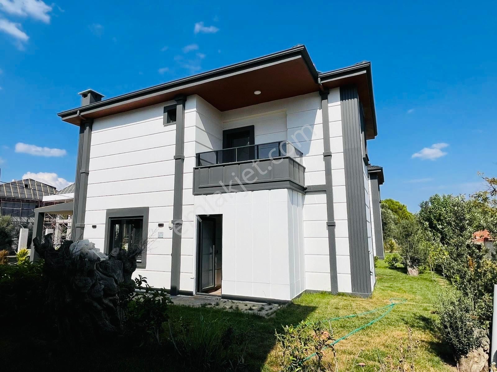 Parstan Gürede Yerden Isıtmalı Modern Geniş Bahçeli 4+1 Villa - Görsel 7