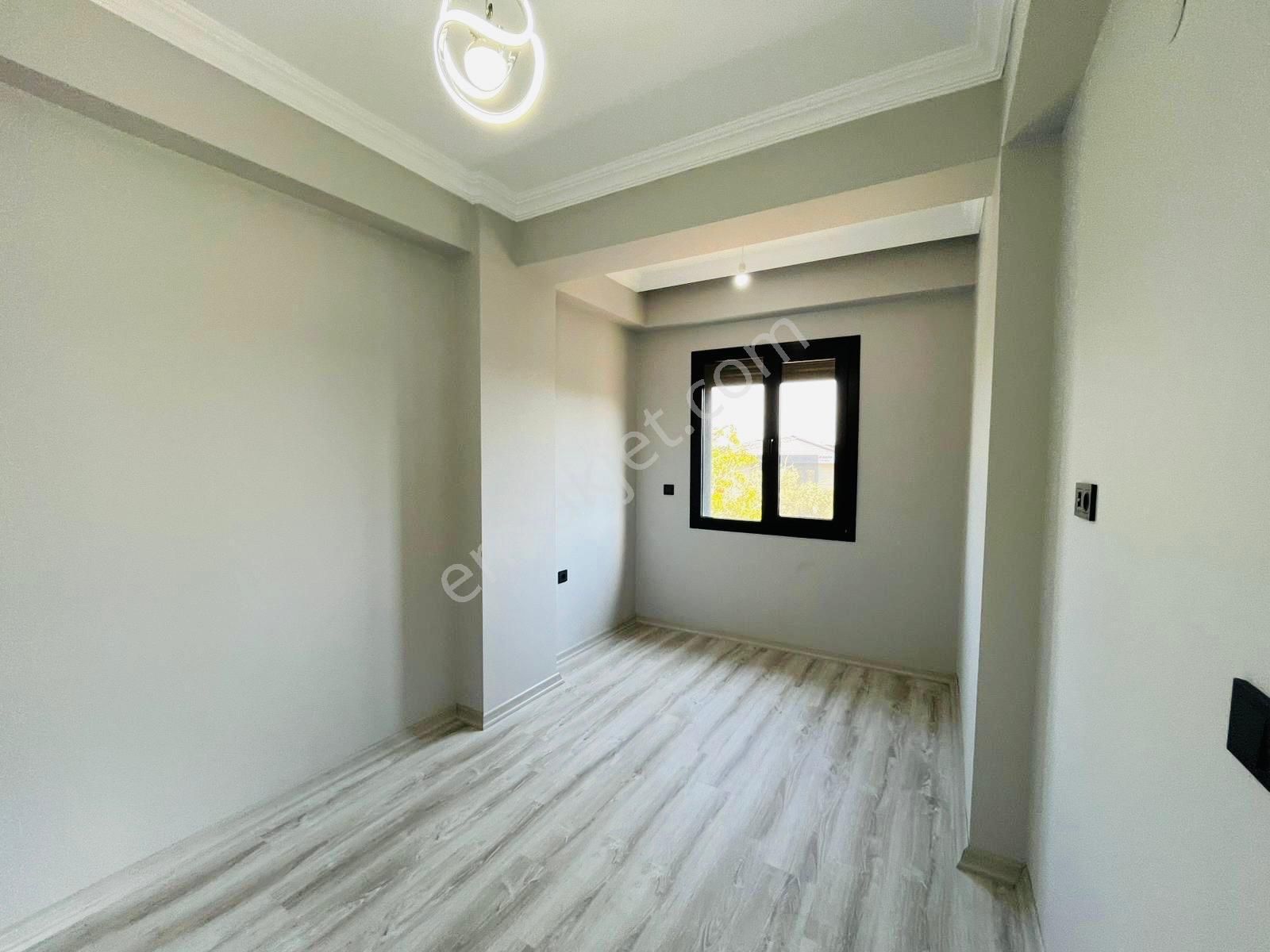 Parstan Gürede Yerden Isıtmalı Modern Geniş Bahçeli 4+1 Villa - Görsel 31