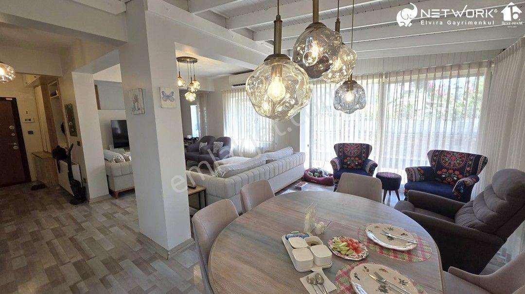 Bodrum Eskiçeşme İlmik 2 Sitesi Nde Yenilenmiş 6+1 Lüks Villa - Görsel 12