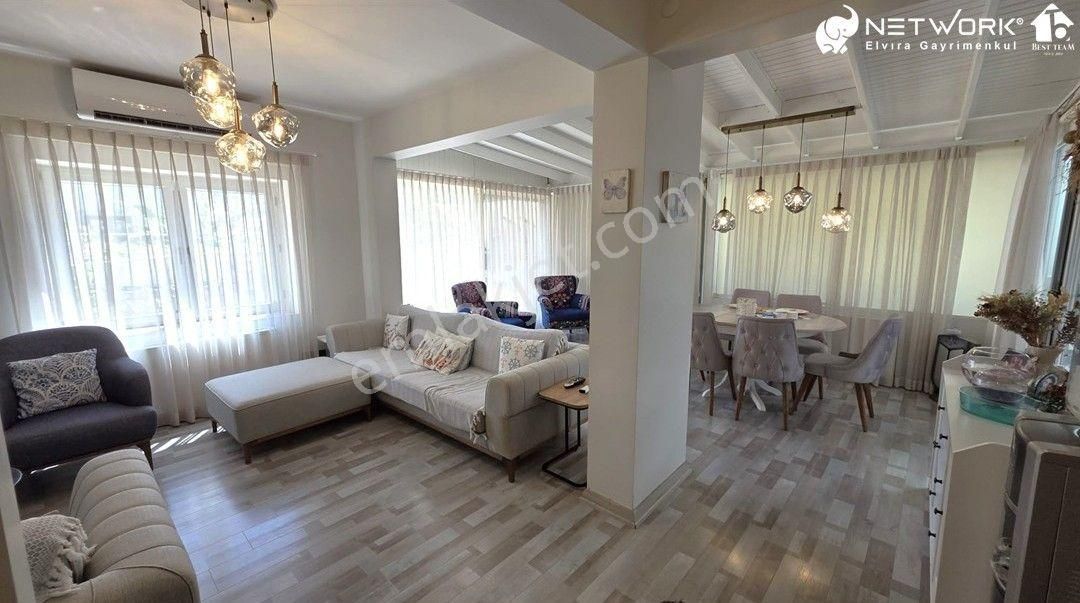 Bodrum Eskiçeşme İlmik 2 Sitesi Nde Yenilenmiş 6+1 Lüks Villa - Görsel 13
