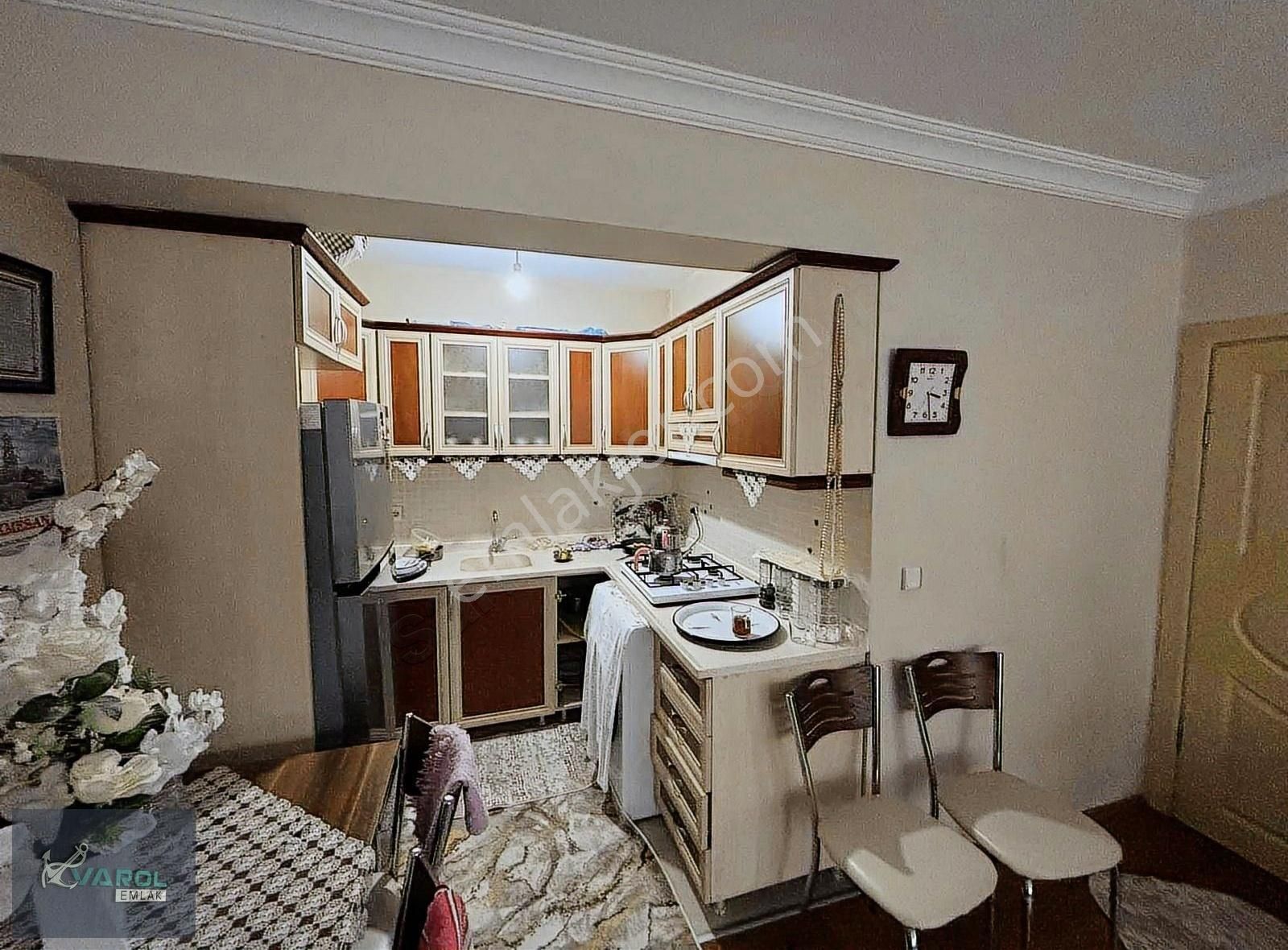 Küçükkuyu Merkezde Ziraat Bankası Arkasında 1+1 Satılık Daire - Görsel 4