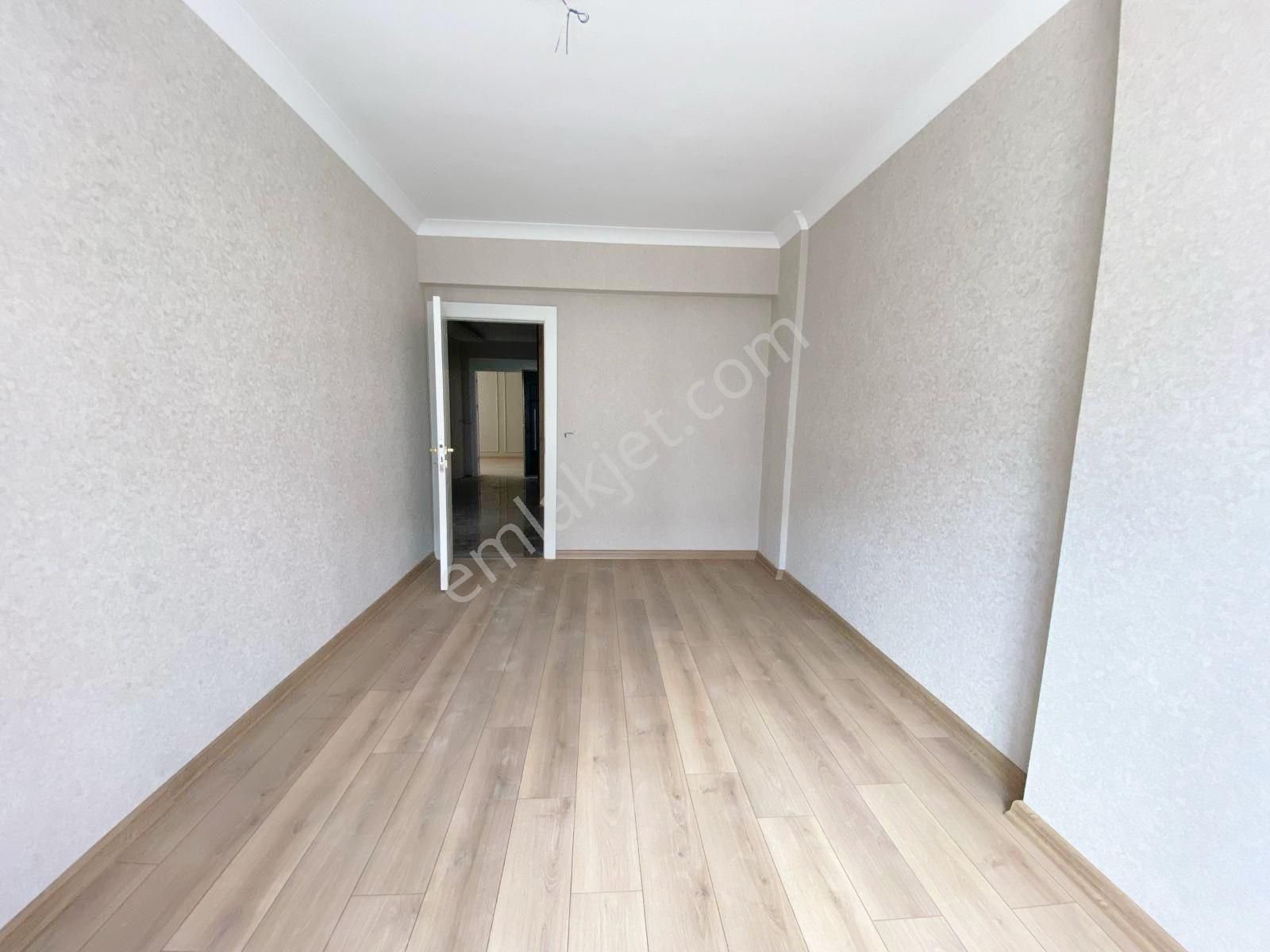 Öz Maşallah'tan Merkezi Konumda Ful Yapılı Acil Satılık 3+1.!!! - Görsel 16